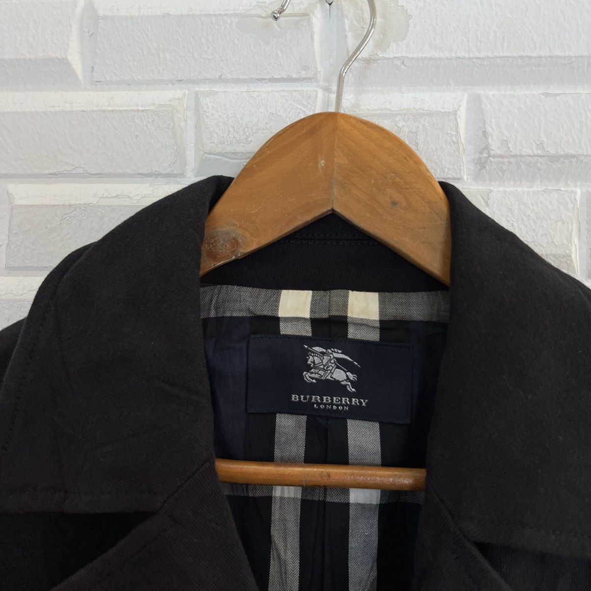 Burberry 🌺BURBERRY LONDON NOVA CHECK PARACHUTE JACKET Size US M / EU 48-50 / 2 - 7 Thumbnail