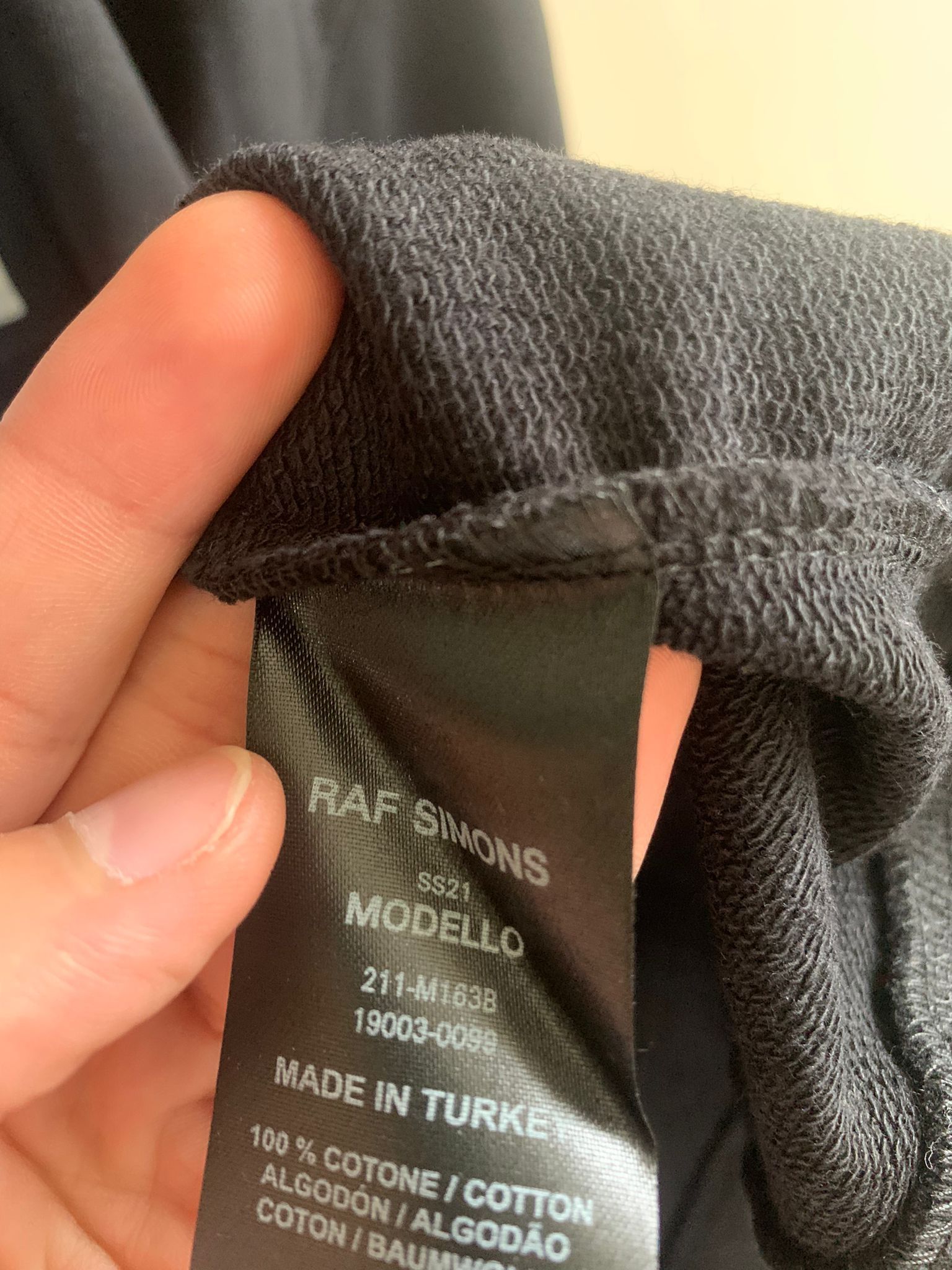 Raf Simons Youth Against Isolation Hoodie in Black Size US M / EU 48-50 / 2 - 4 Thumbnail