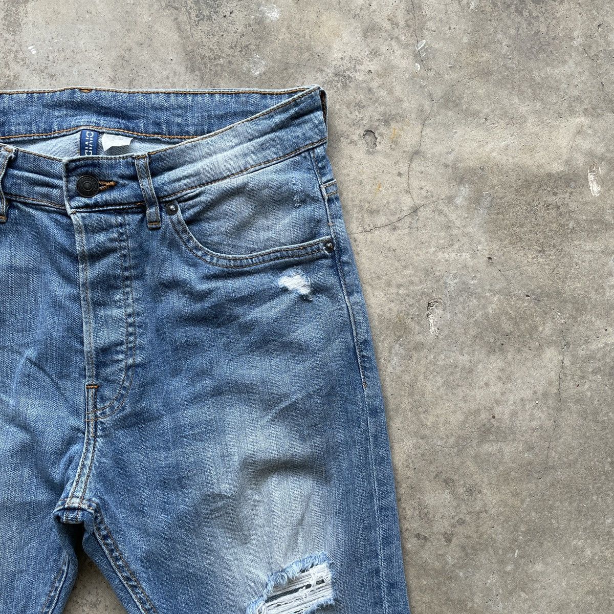 Japanese Brand Vintage Divided Jeans 29x27.5 Divided Skinny Denim Pants Size US 29 - 4 Thumbnail