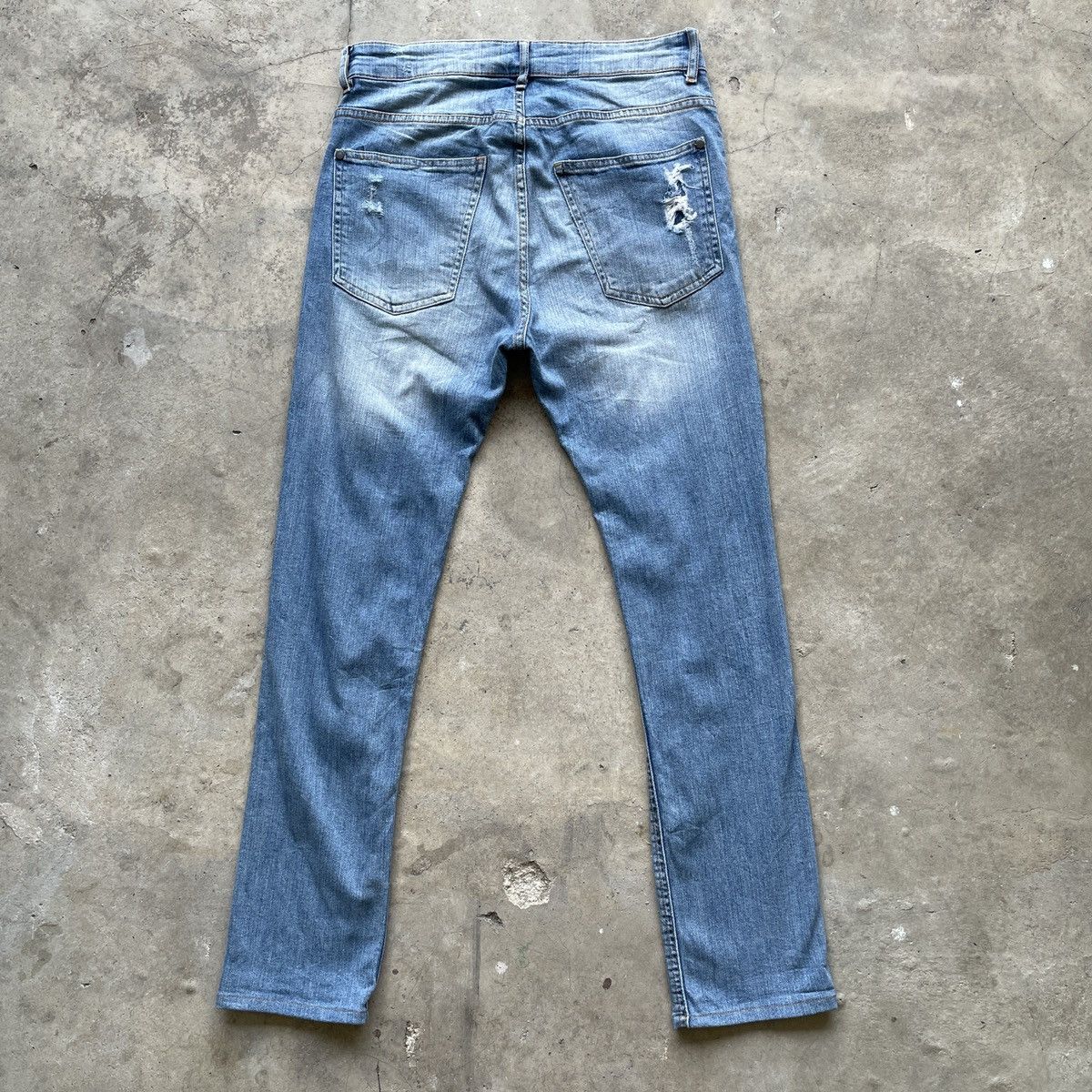Japanese Brand Vintage Divided Jeans 29x27.5 Divided Skinny Denim Pants Size US 29 - 10 Thumbnail