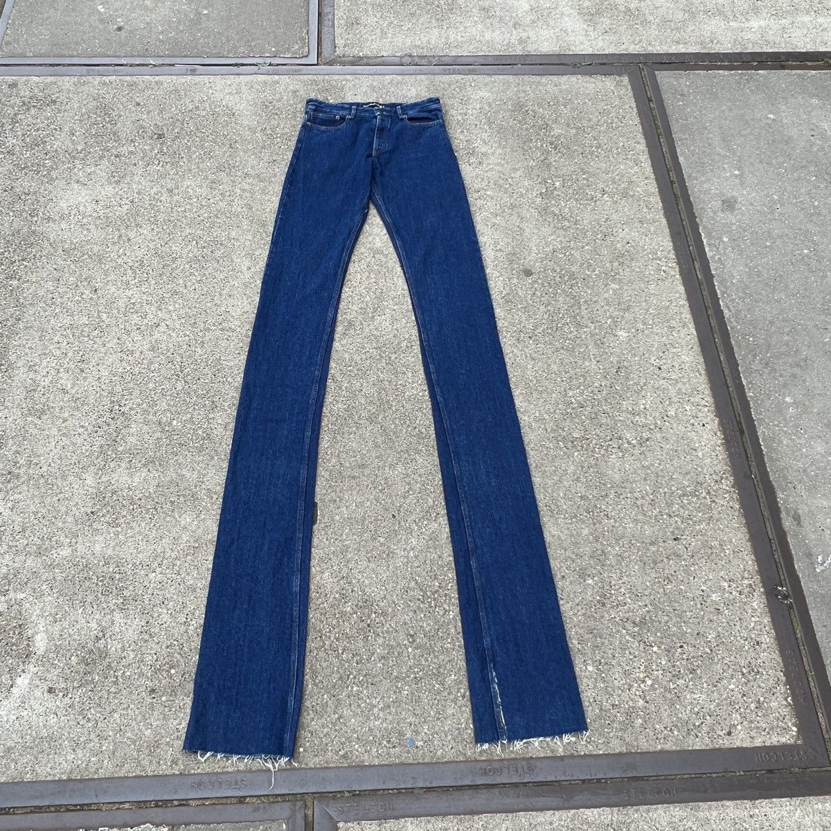 Pre-owned Yproject F/w 16 Extra Long Denim In Blue