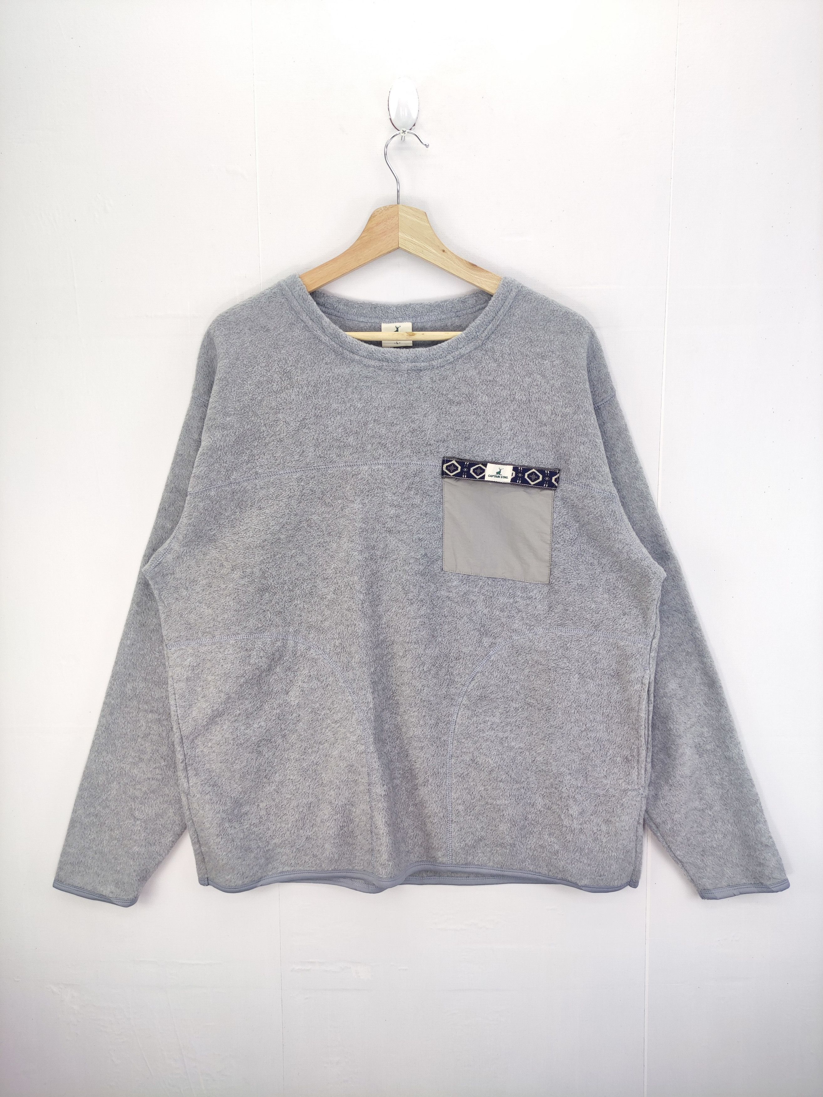 image of Vintage Captain Stag Single Poket Fleece Sweater, Men's (Size Large)