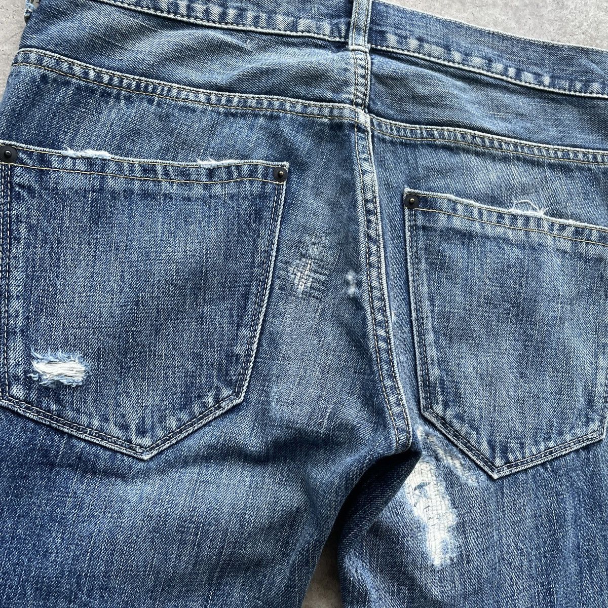 Japanese Brand Vintage Japanese Rare Faded Denim Jeans Pants W30x32.5 Size US 30 / EU 46 - 9 Thumbnail