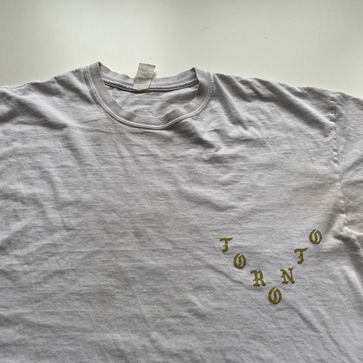 Kanye West Vintage Kanye West Tour Graphic Toronto T Shirt XL Rare Size US XL / EU 56 / 4 - 4 Thumbnail