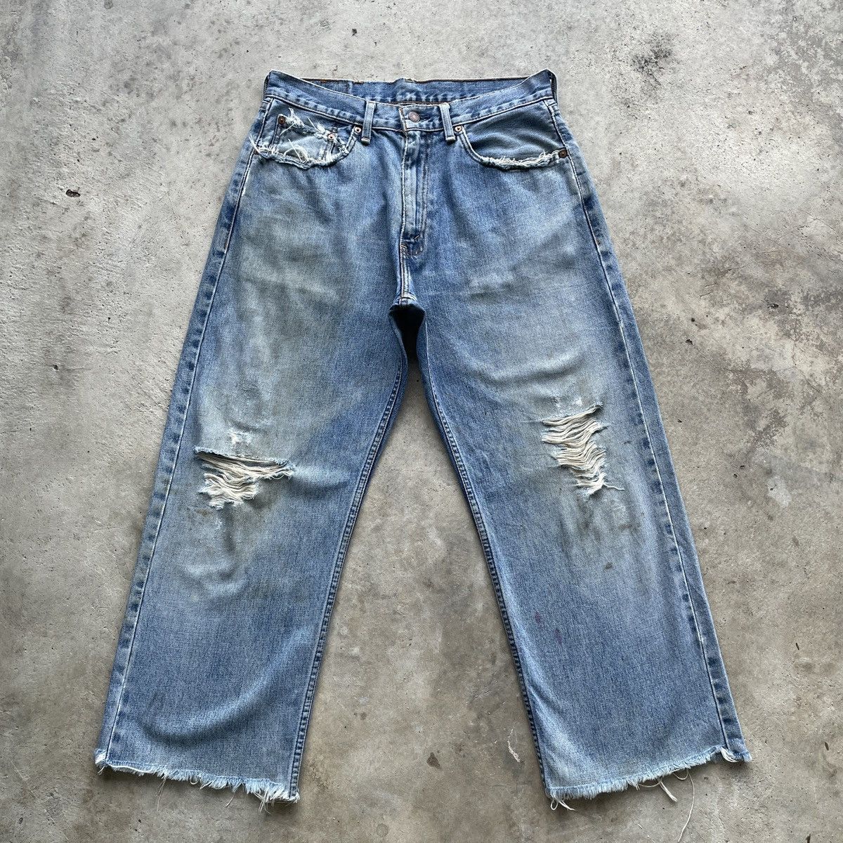 Levi's Vintage Levi’s Distressed Faded Denim Jeans Pants Baggy W31 Size US 31 - 1 Thumbnail
