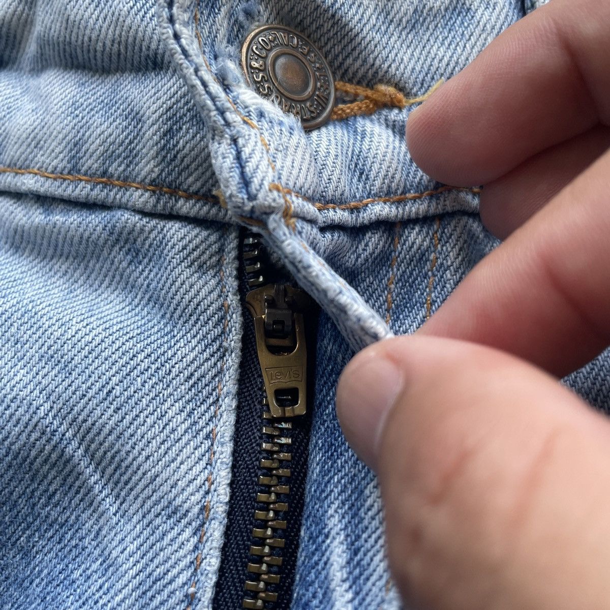 Levi's Vintage 90s Levi’s 510 Light Wash Denim Jeans Pants W30x33 Size US 30 / EU 46 - 5 Thumbnail