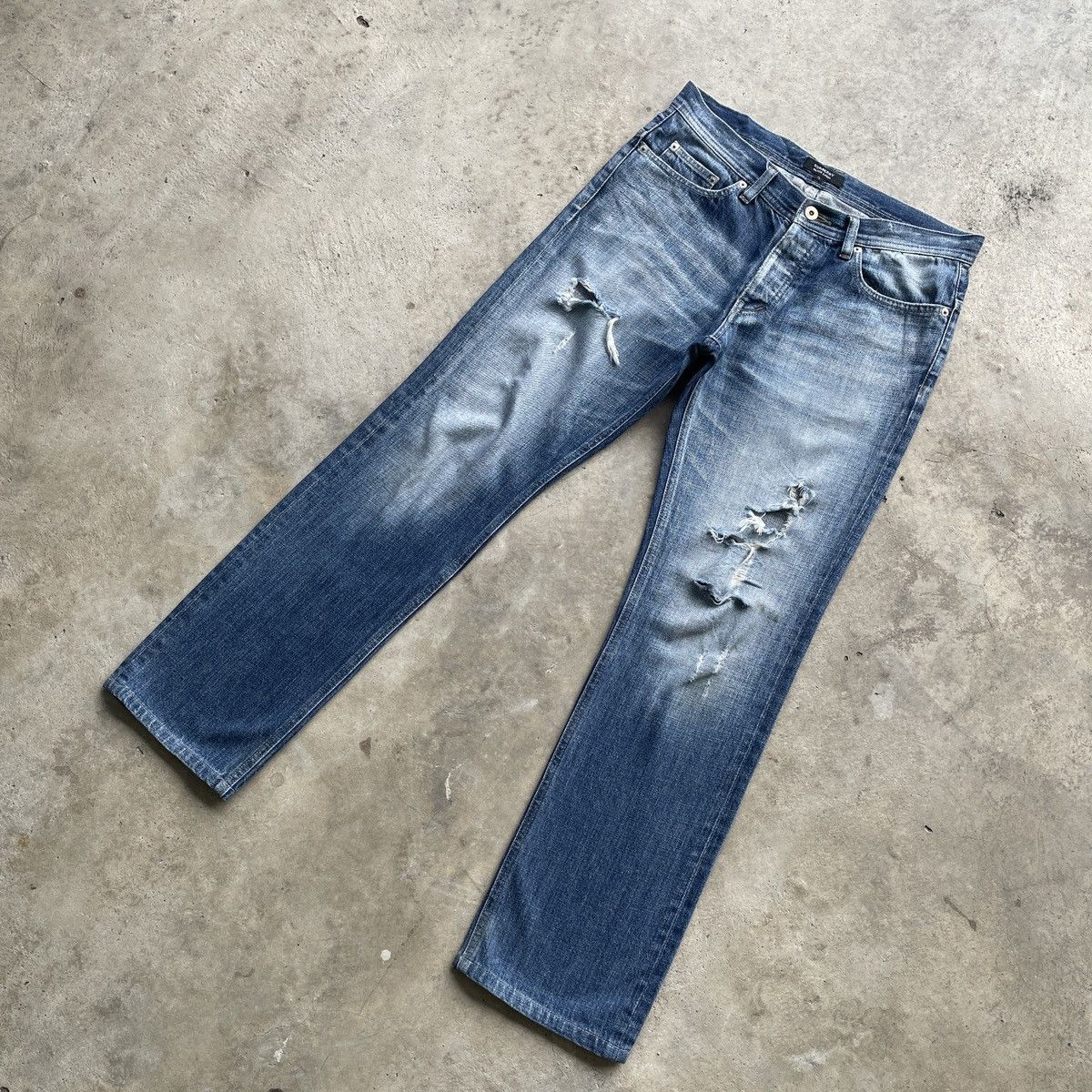 Burberry Vintage Burberry Black Label Faded Jeans Pants Distressed Size US 32 / EU 48 - 2 Thumbnail