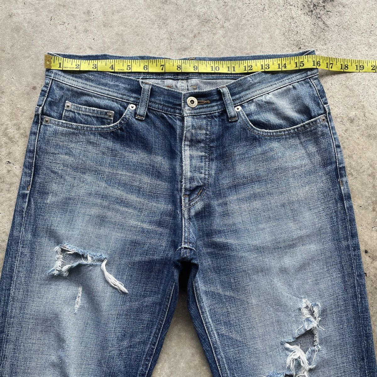 Burberry Vintage Burberry Black Label Faded Jeans Pants Distressed Size US 32 / EU 48 - 5 Thumbnail