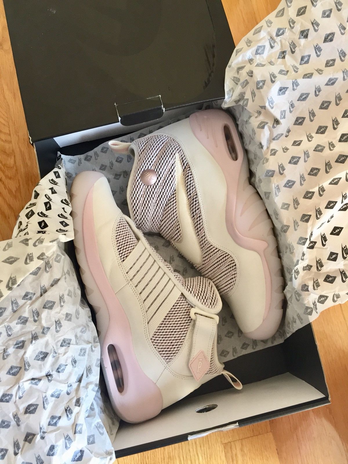Nike × Pigalle Pigalle Paris X Nike Air Shake Ndestrukt Basketball Pink Size US 11 / EU 44 - 10 Thumbnail