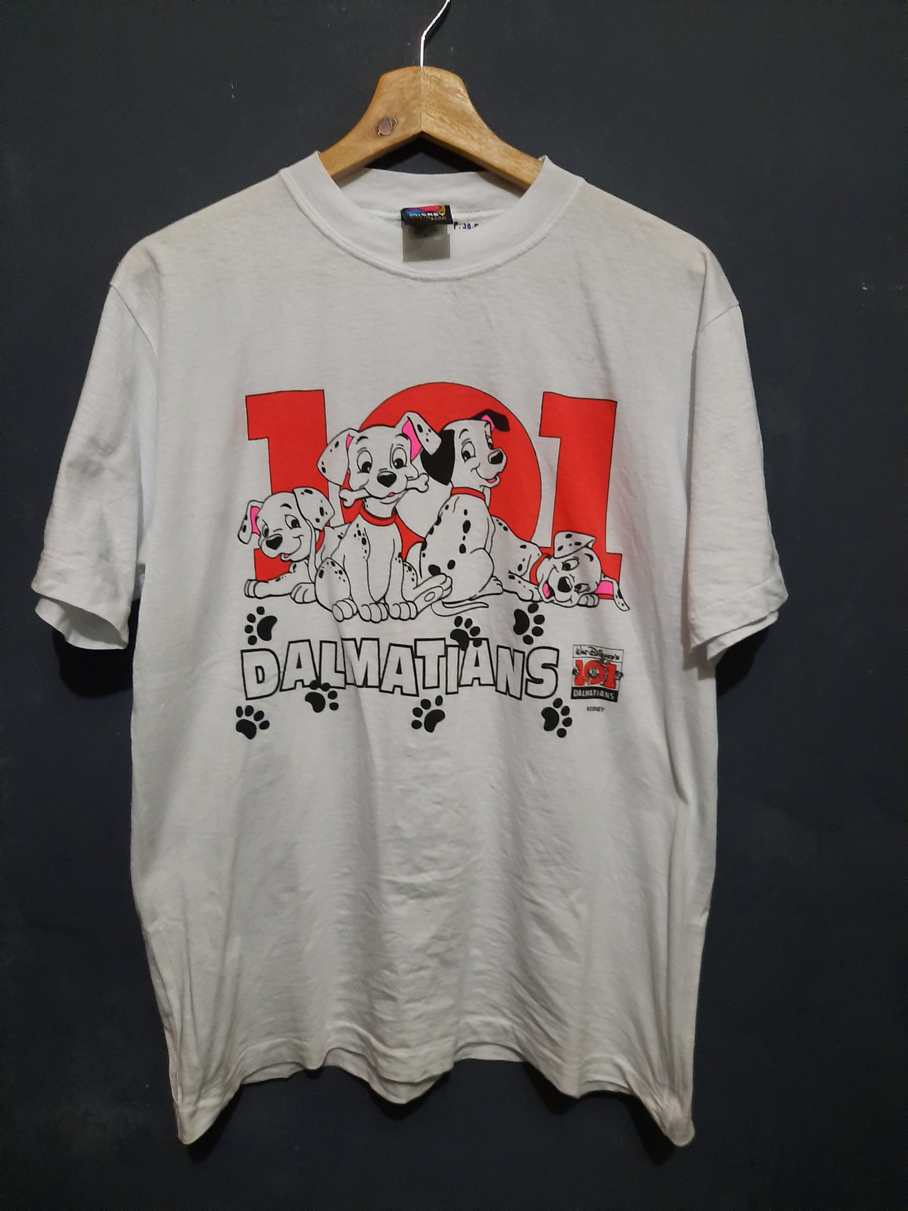 Vintage 101 Dalmatians Disney Cartoon T-Shirt