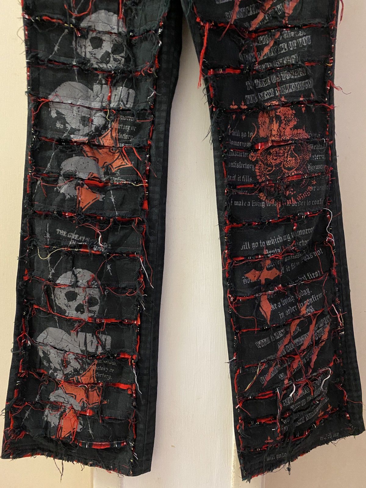 If Six Was Nine × Japanese Brand × Le Grande Bleu (L.G.B.) 🔥🔥💰💰Madpunks distressed scab patchwork flared pants Size US 29 - 4 Thumbnail