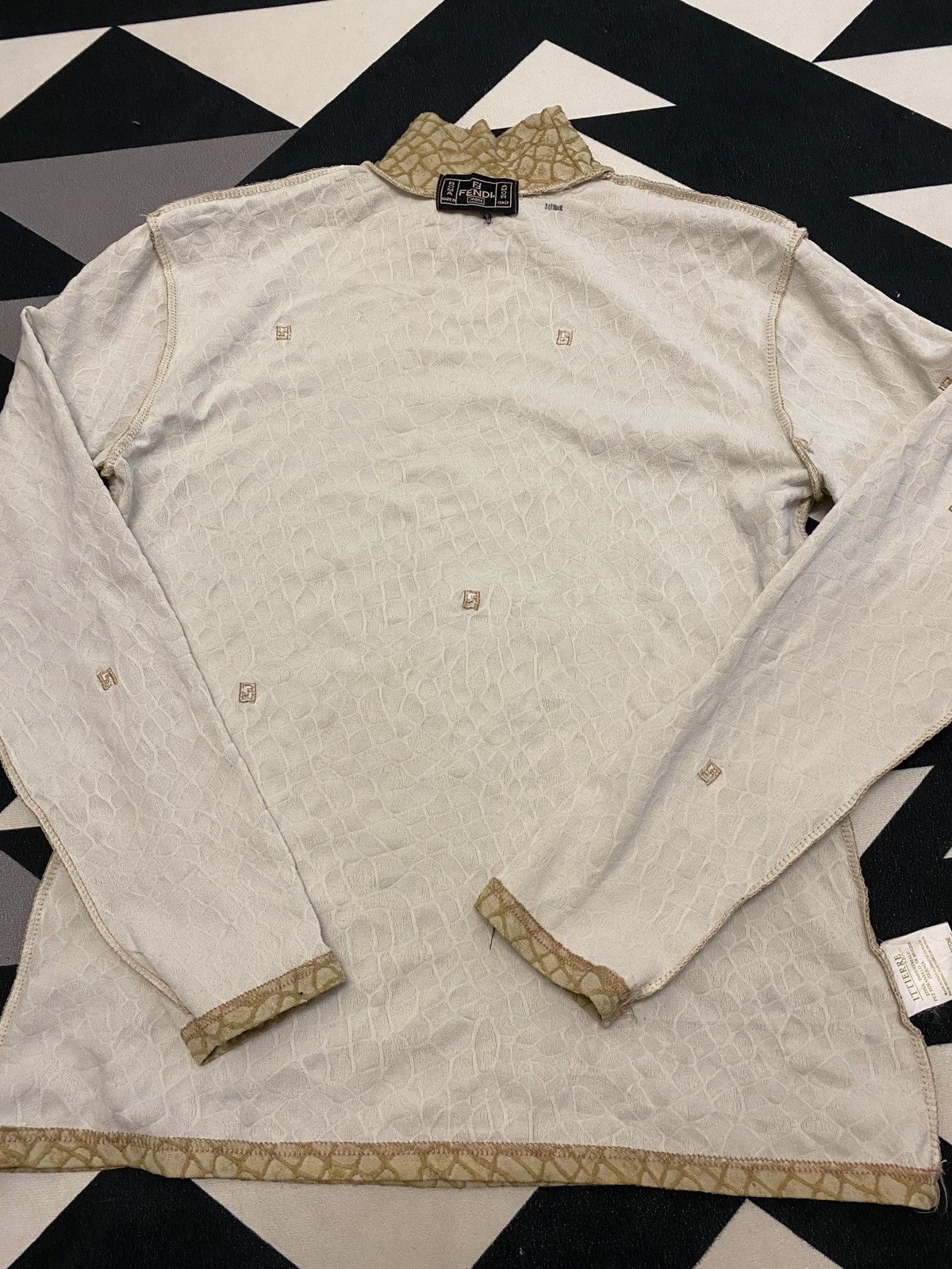 Fendi 🔥🔥💰💰Vintage Fendi turtleneck rare design Size S / US 4 / IT 40 - 11 Thumbnail
