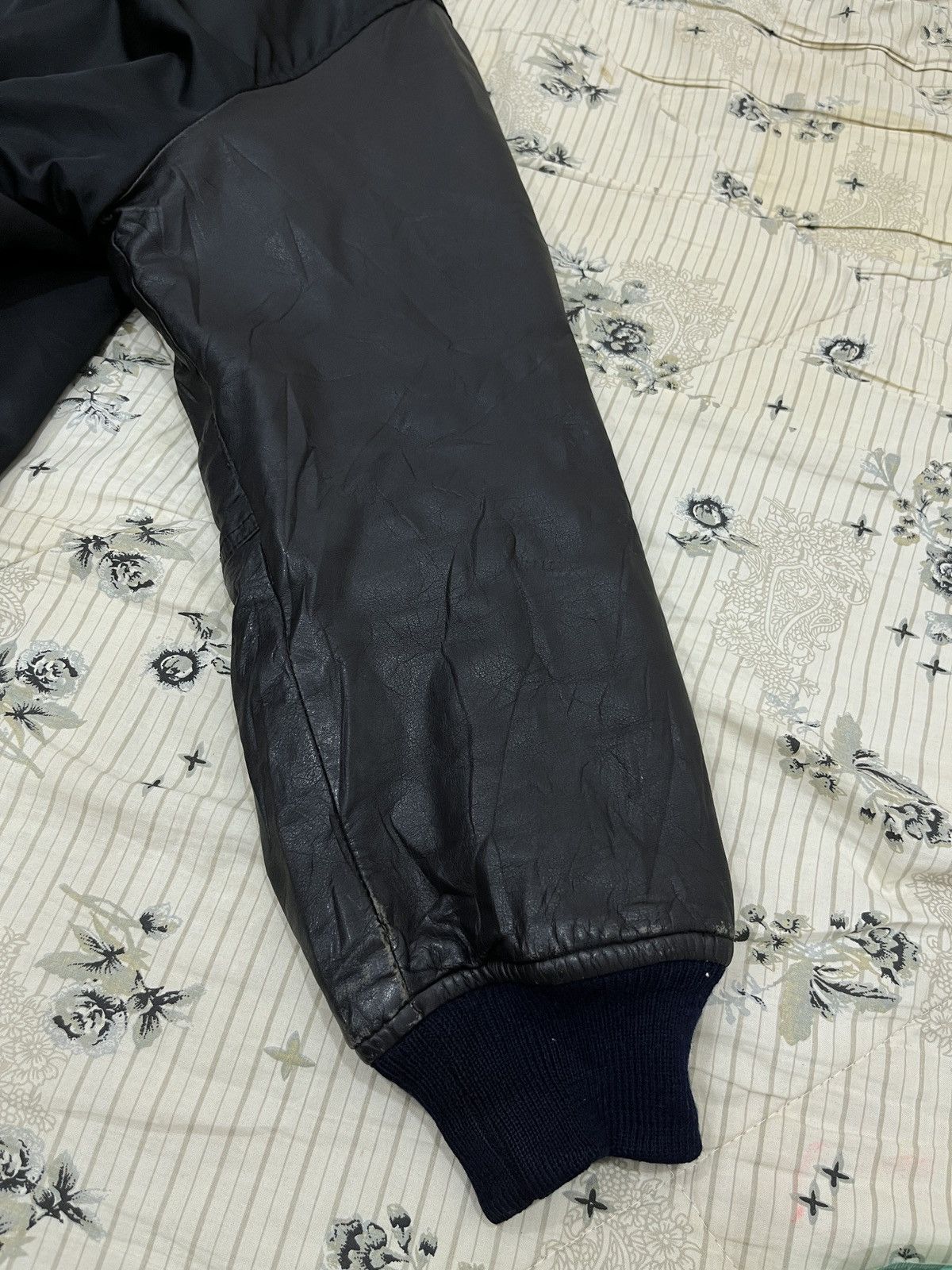 Vintage (Eeee). VINTAGE KEARNY HOUSE LEATHER SLEEVE BOMBER JACKET Size US L / EU 52-54 / 3 - 15 Thumbnail