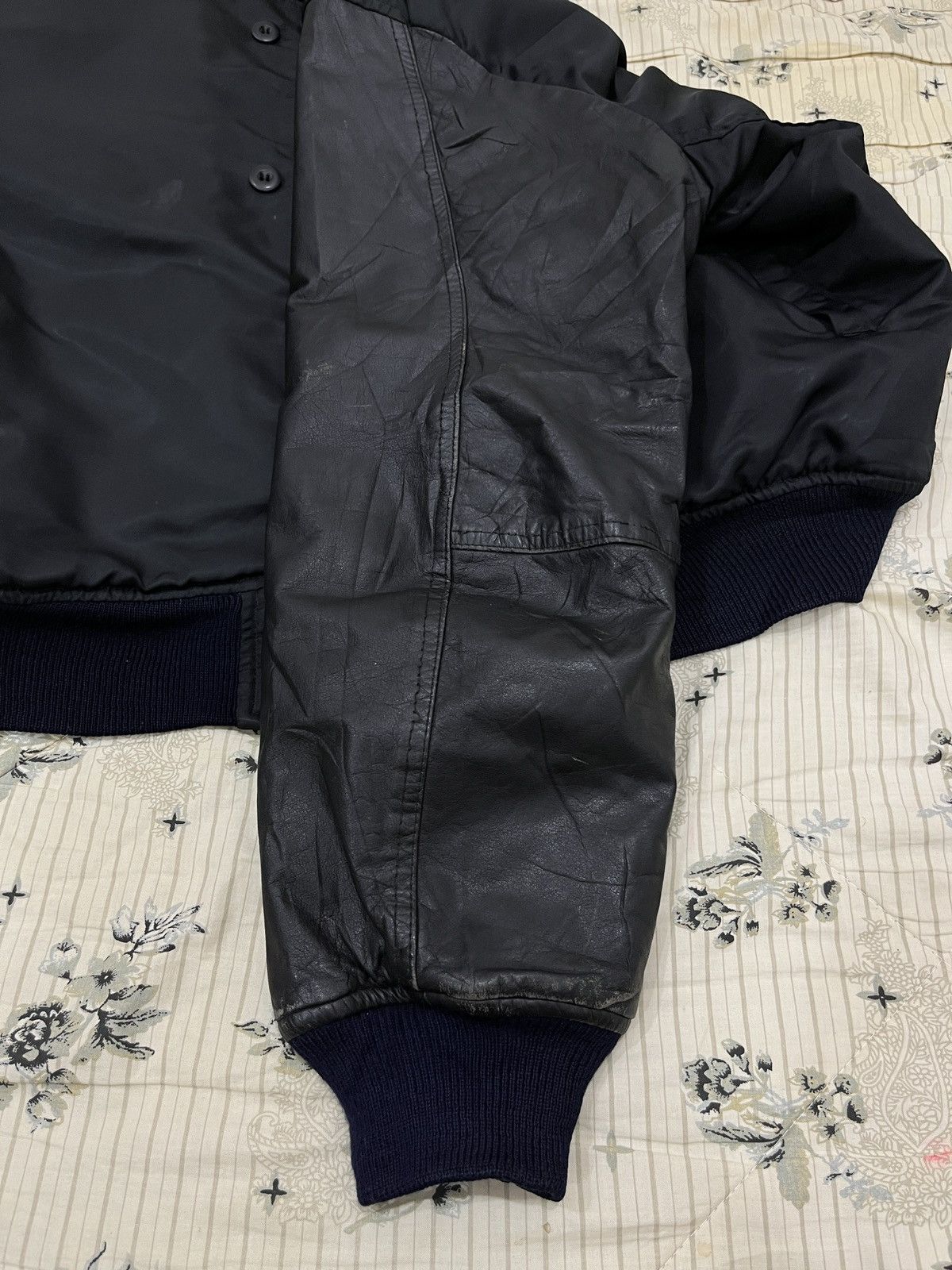 Vintage (Eeee). VINTAGE KEARNY HOUSE LEATHER SLEEVE BOMBER JACKET Size US L / EU 52-54 / 3 - 16 Thumbnail