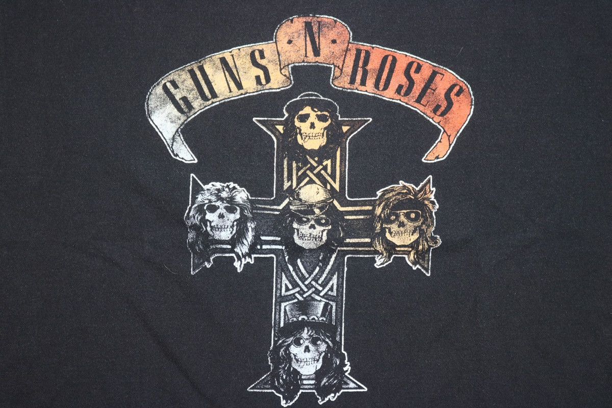 Guns N' Roses × Vintage Vintage 90s Gun And Roses Band Tee Size US XXL / EU 58 / 5 - 1 Thumbnail