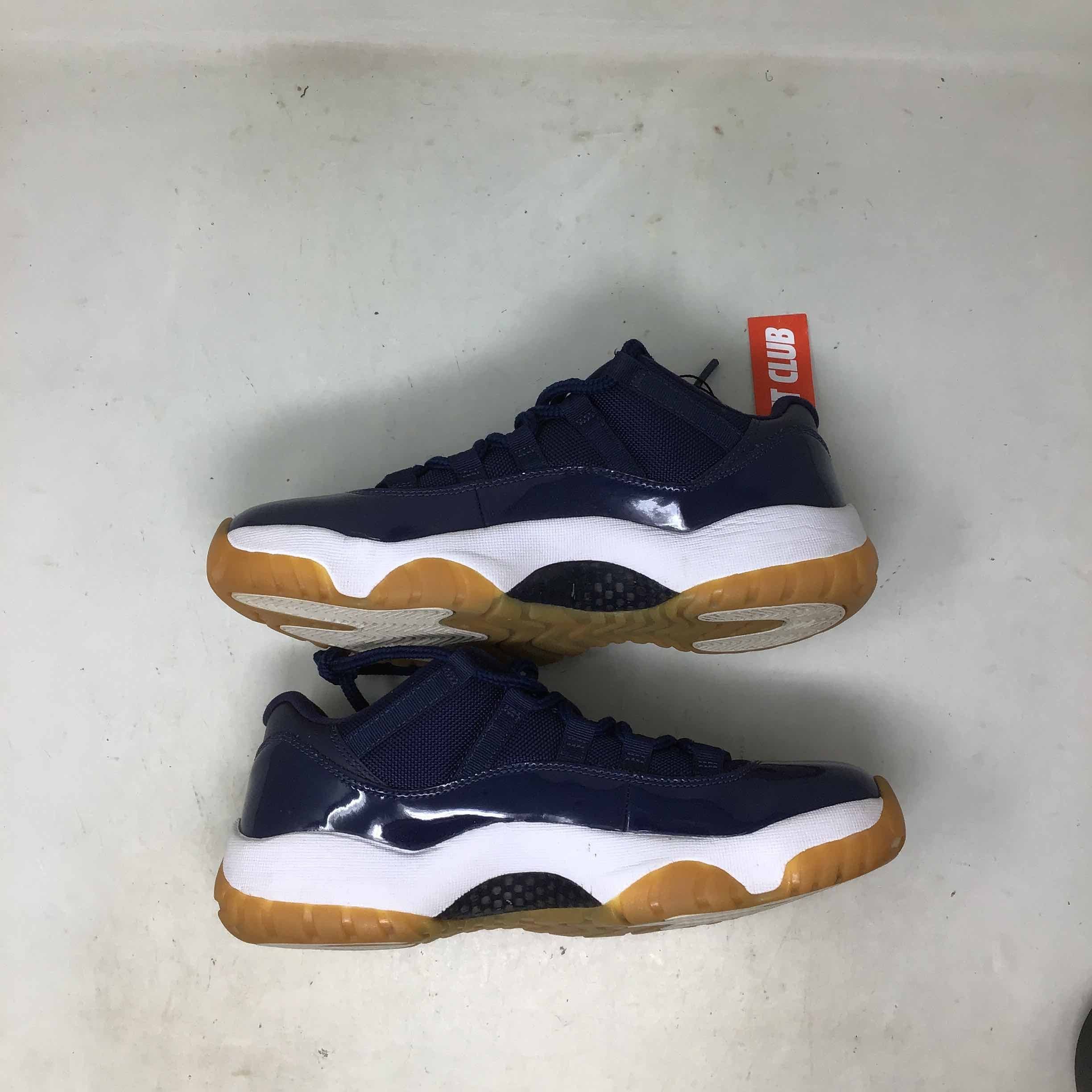 Jordan Brand Air Jordan 11 Retro Low Navy Gum Size US 8.5 / EU 41-42 - 2 Thumbnail