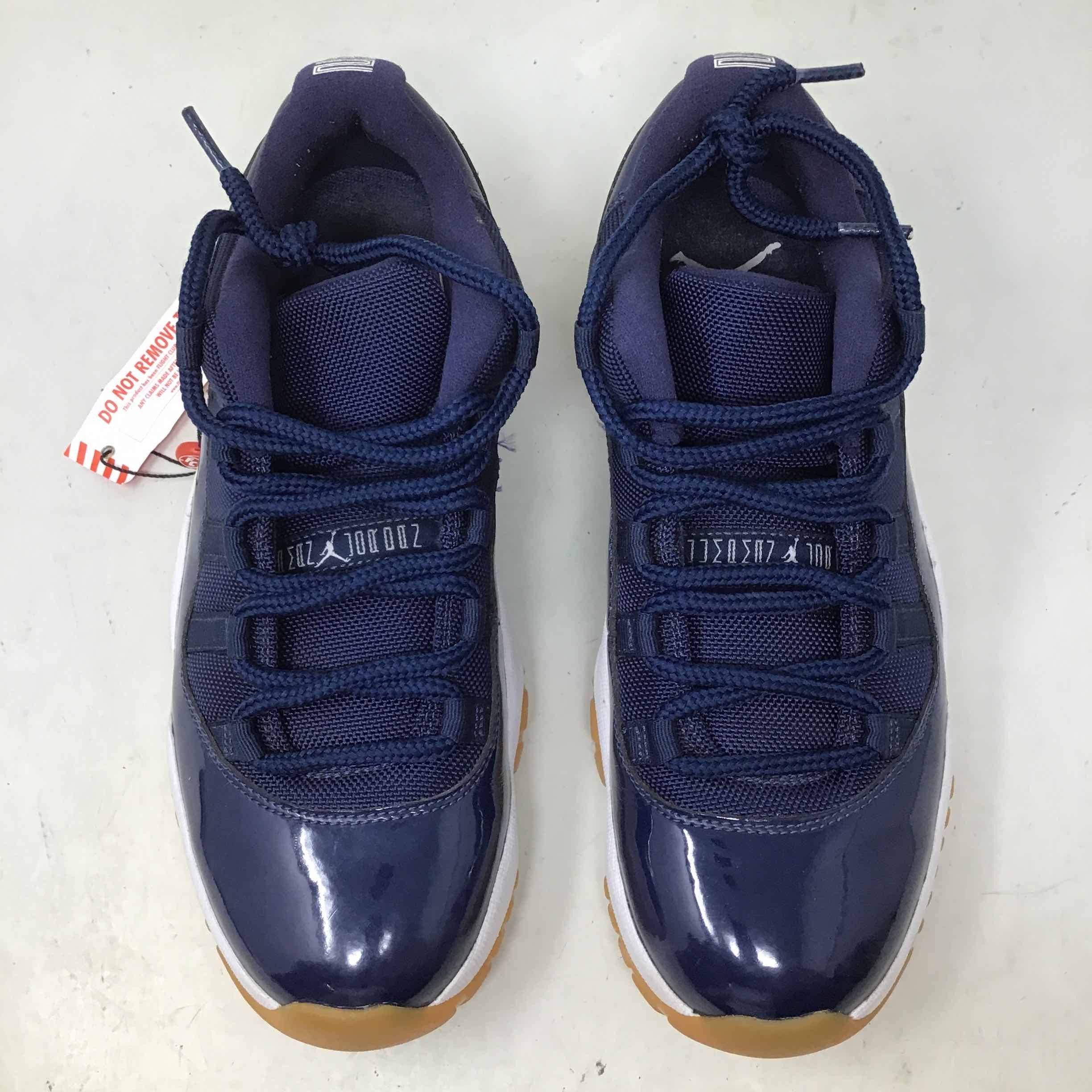 Jordan Brand Air Jordan 11 Retro Low Navy Gum Size US 8.5 / EU 41-42 - 3 Thumbnail
