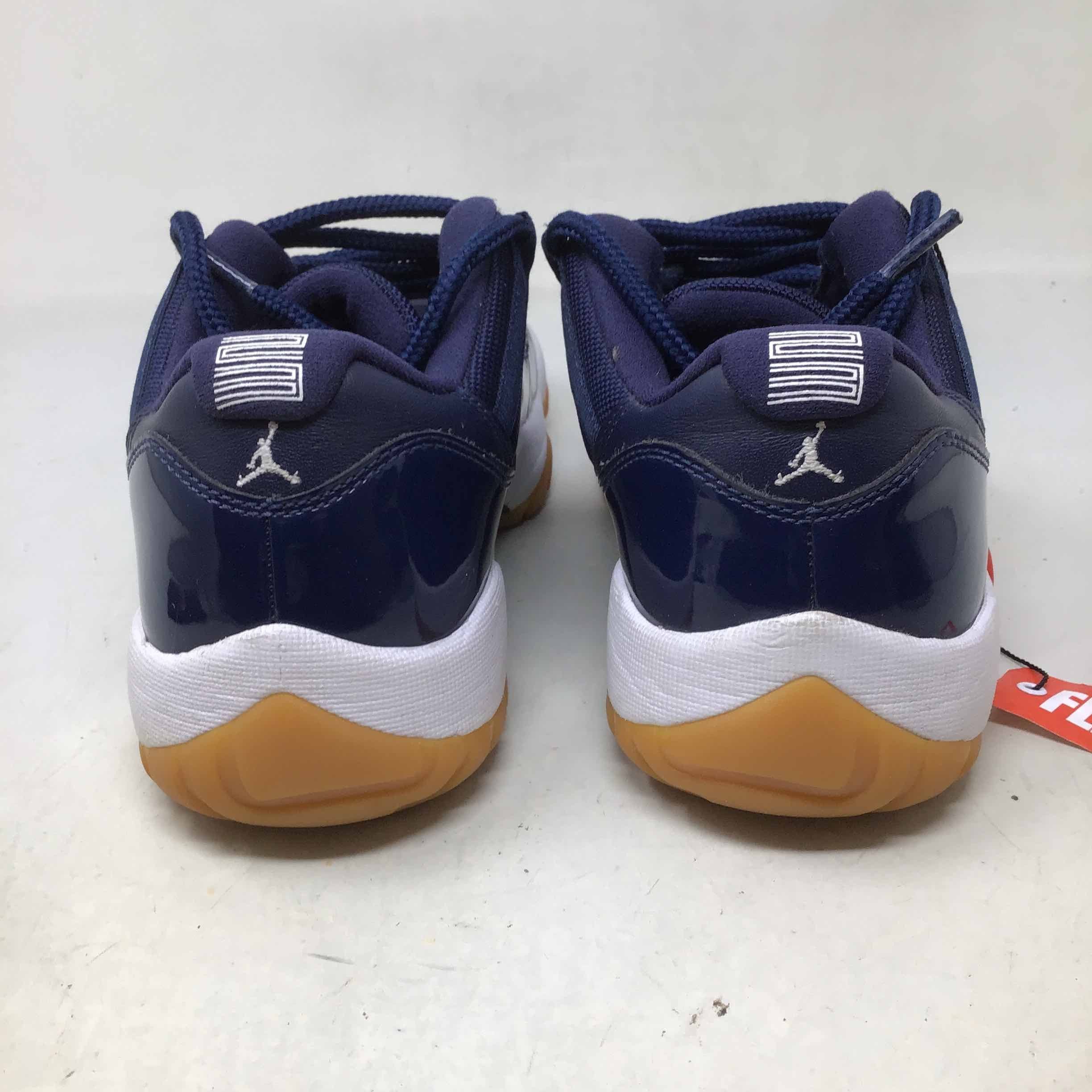 Jordan Brand Air Jordan 11 Retro Low Navy Gum Size US 8.5 / EU 41-42 - 4 Thumbnail