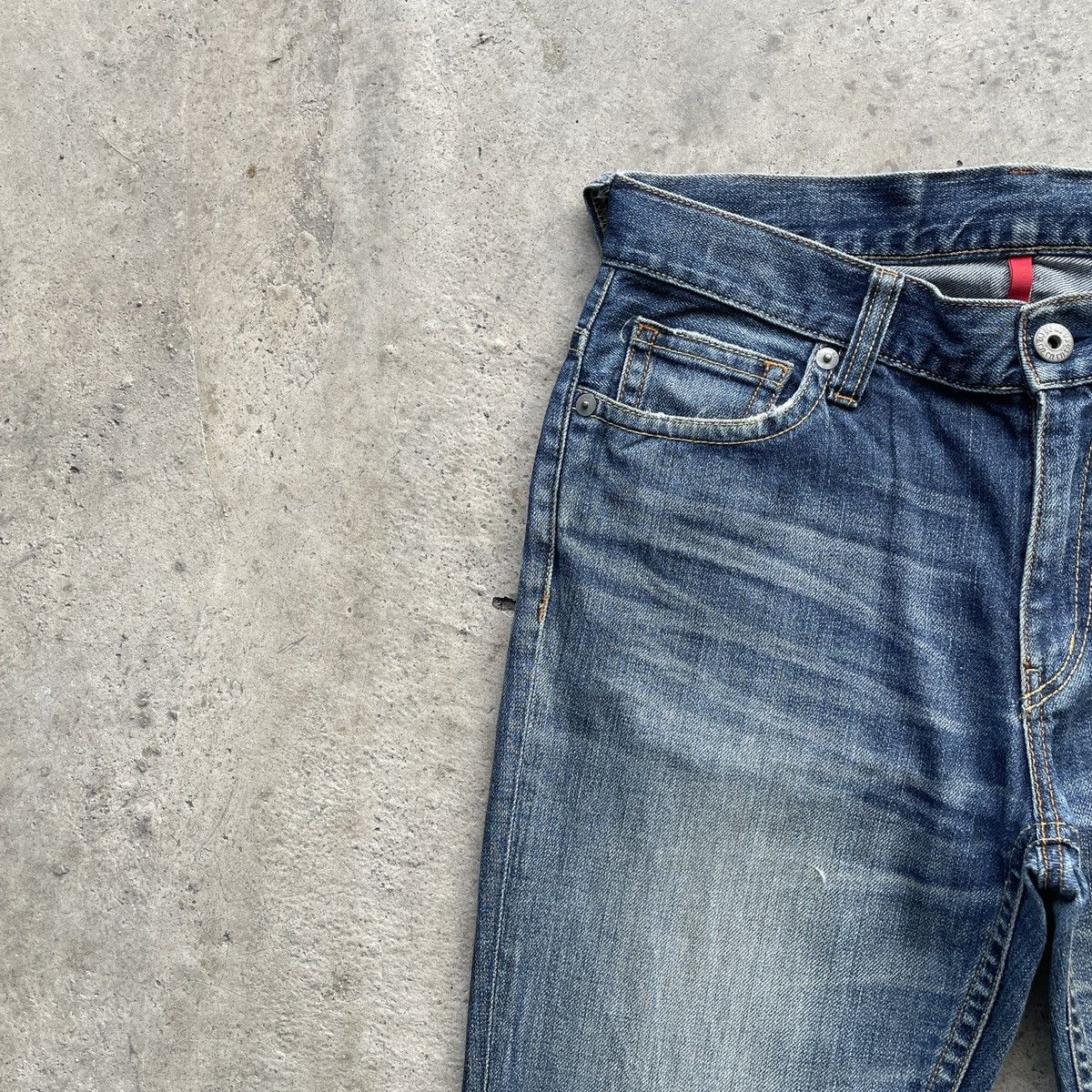 Japanese Brand Vintage Japanese Brand Faded Denim Jeans Pants Rare W32 Size US 32 / EU 48 - 5 Thumbnail
