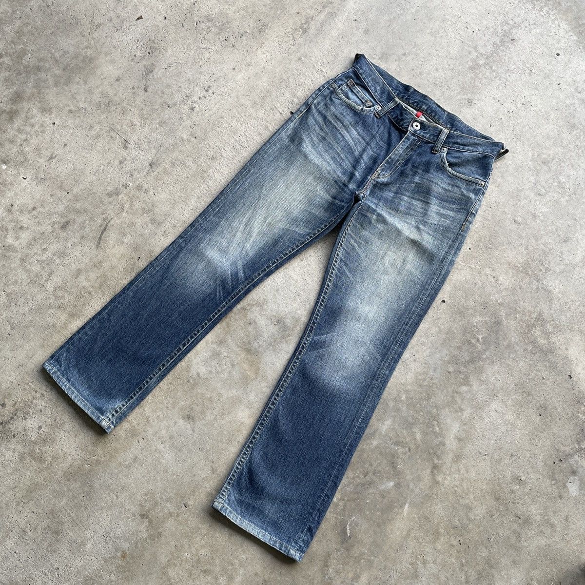 Japanese Brand Vintage Japanese Brand Faded Denim Jeans Pants Rare W32 Size US 32 / EU 48 - 2 Thumbnail