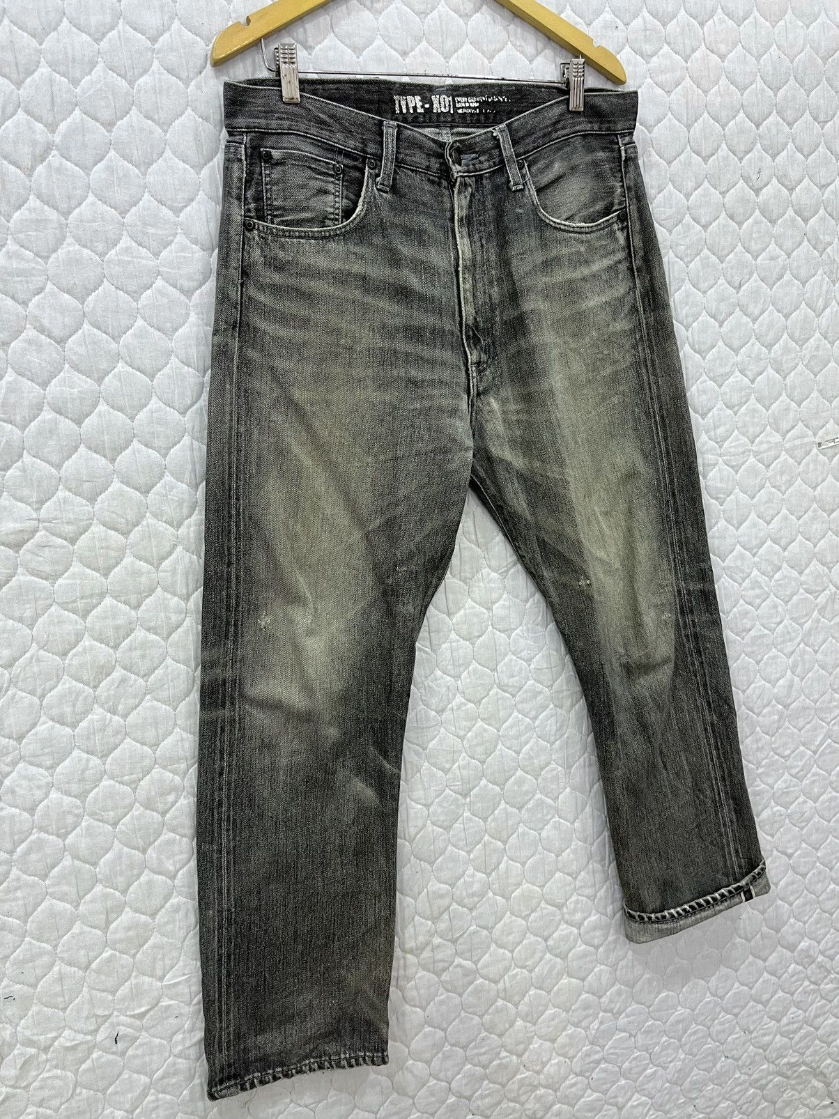 Neighborhood (MM). VINTAGE NEIGHBORHOOD X SVG JAPAN DISTRESSED DENIM Size US 35 - 3 Thumbnail