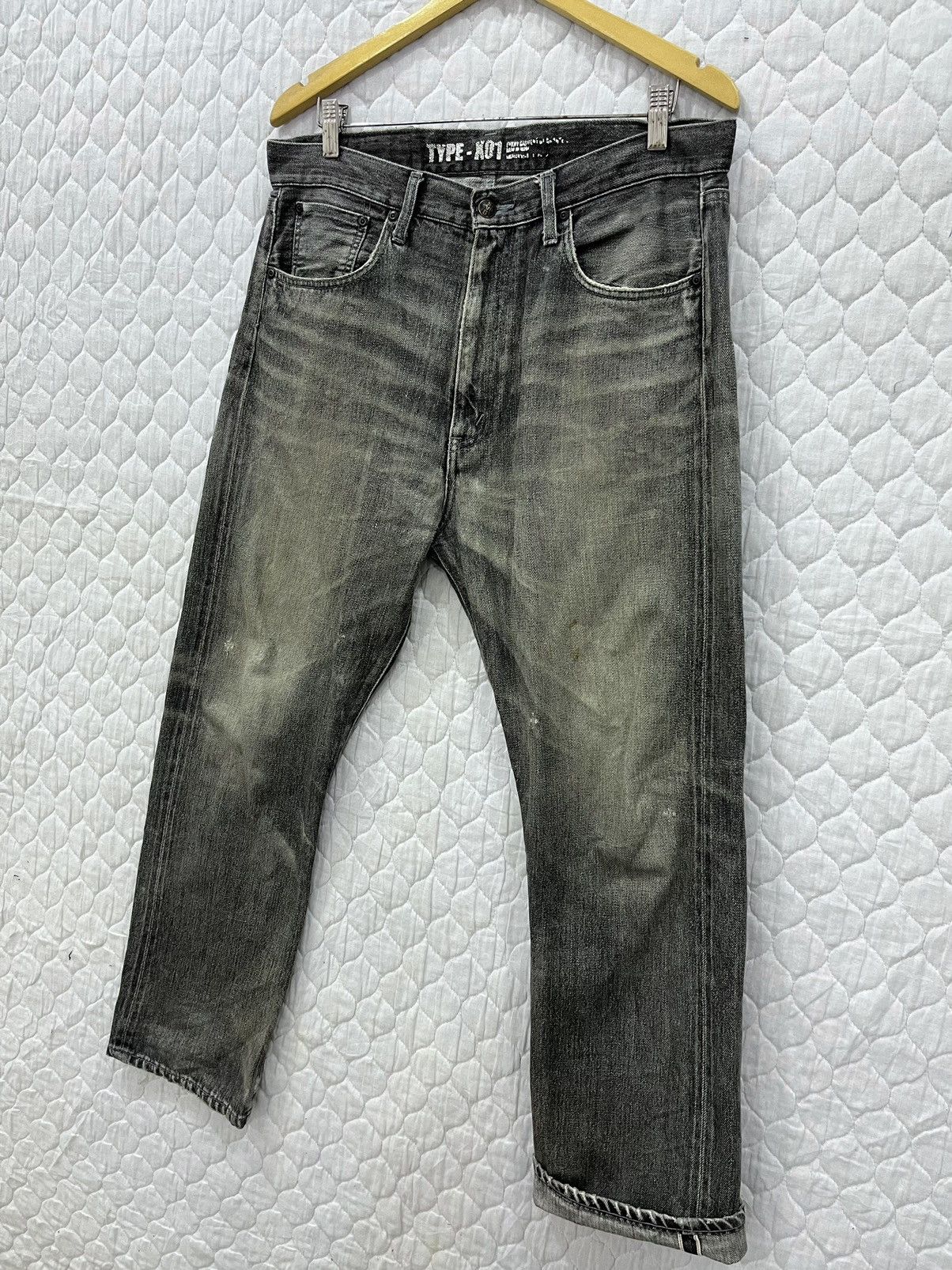 Neighborhood (MM). VINTAGE NEIGHBORHOOD X SVG JAPAN DISTRESSED DENIM Size US 35 - 2 Thumbnail