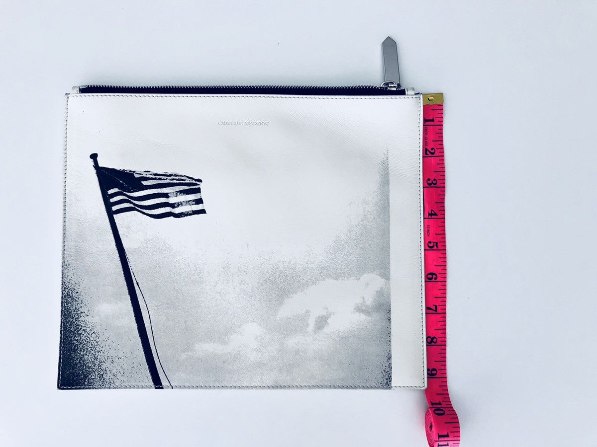 Calvin Klein 205W39NYC × Raf Simons Calvin Klein 205W39NYC American Flag Print Leather Pouch Size ONE SIZE - 5 Thumbnail