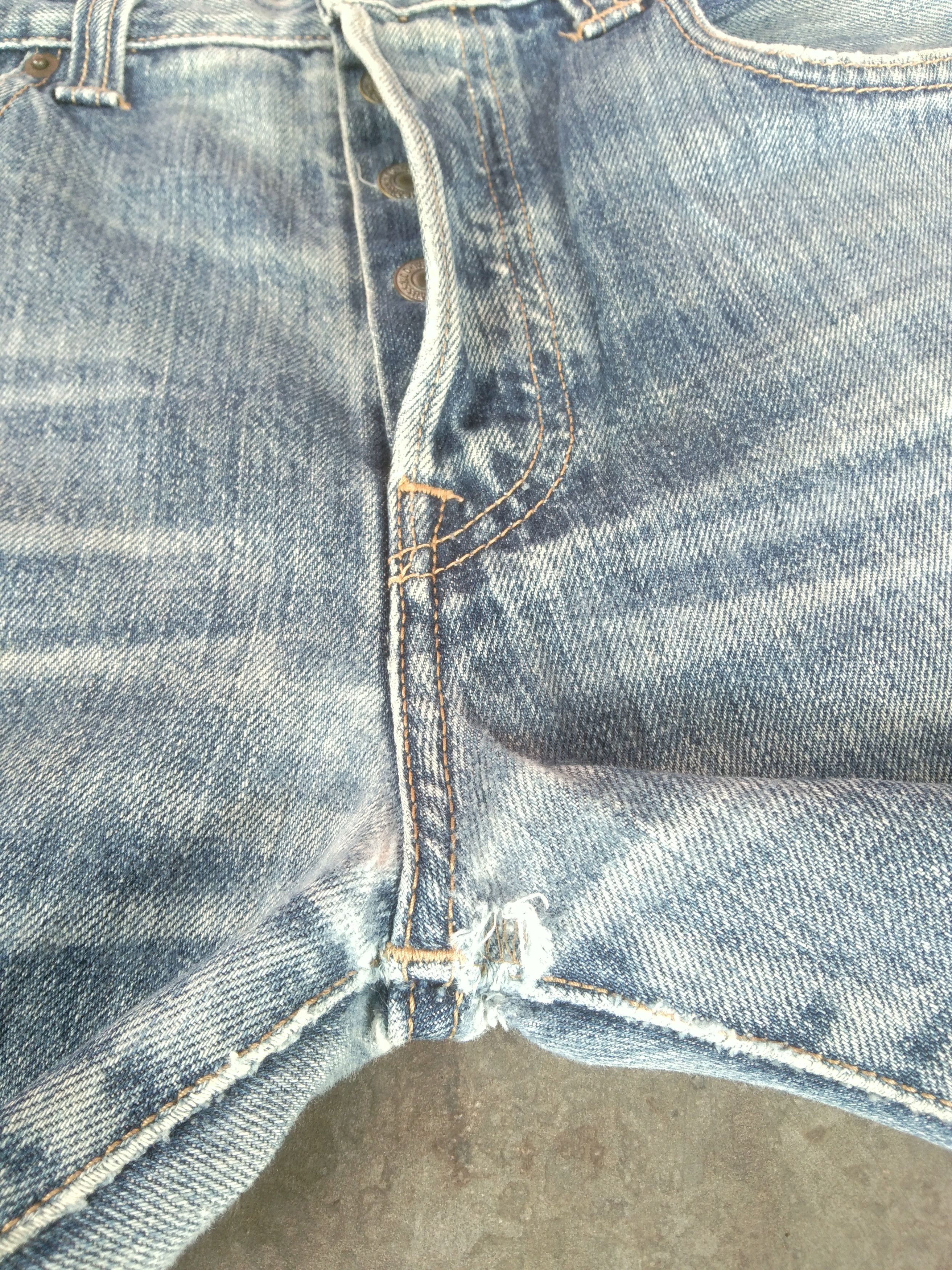Levi's Vintage Levi's 501 Released Hem Distressed Jeans 32x30.5 Size US 32 / EU 48 - 6 Thumbnail