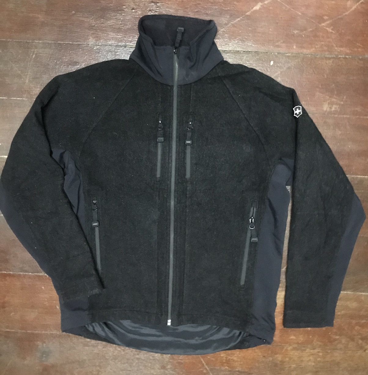 Victorinox Victorinox wind stopper wool zipper jacket Size US S / EU 44-46 / 1 - 5 Thumbnail
