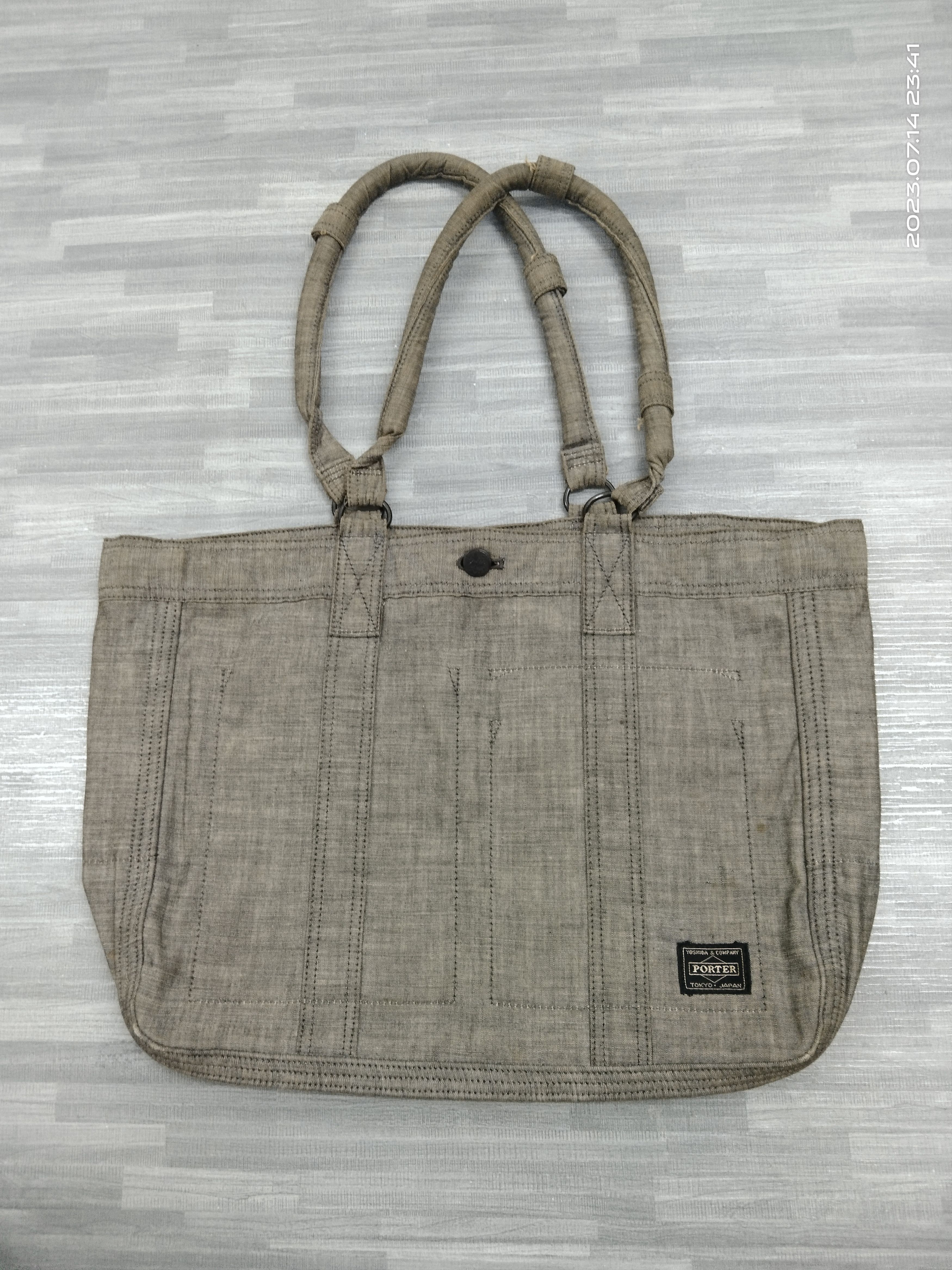 Porter RARE PORTER REVERSIBLE SICK TOTE BAG Size ONE SIZE - 5 Thumbnail
