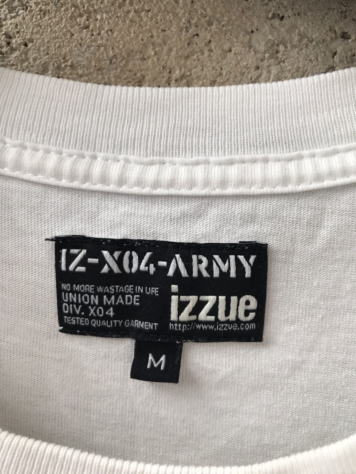 Japanese Brand × izzue Izzue Tee IZ-X04-ARMY Military Army Human Hunting World Size US S / EU 44-46 / 1 - 2 Thumbnail