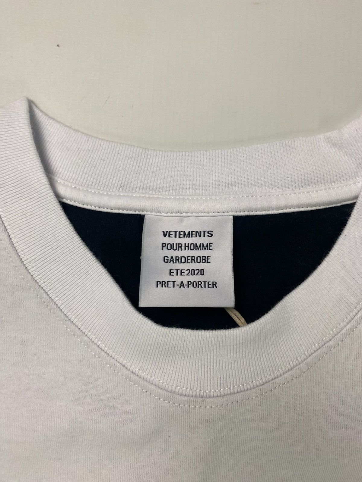 Vetements *RARE* Vetements Weed Drug Tshirt Sz.L Size US L / EU 52-54 / 3 - 4 Thumbnail
