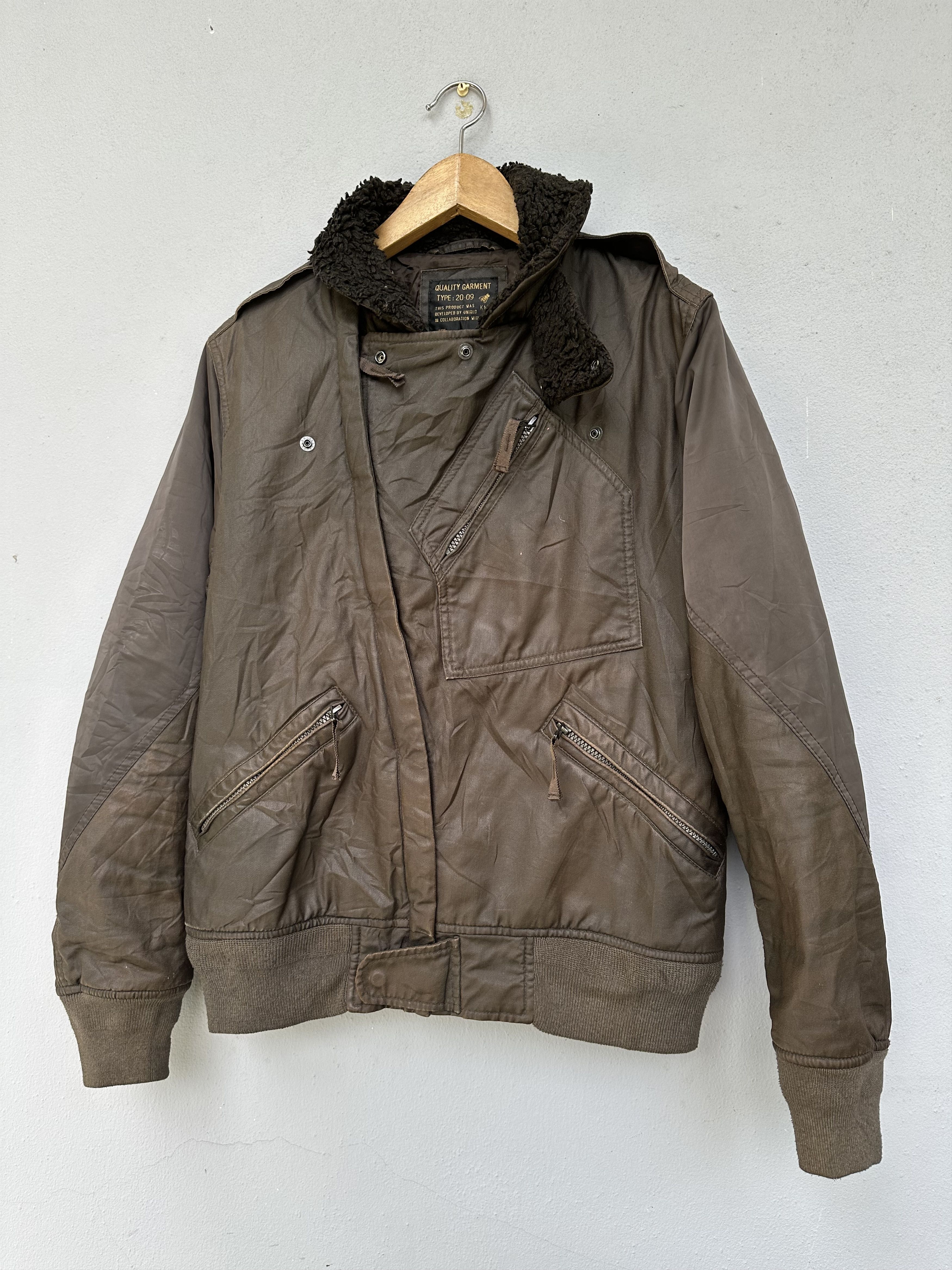 Kiminori Morishita Japanese Brand K.M Kiminori Morishita X Uniqlo Bomber Jacket Size US M / EU 48-50 / 2 - 5 Thumbnail