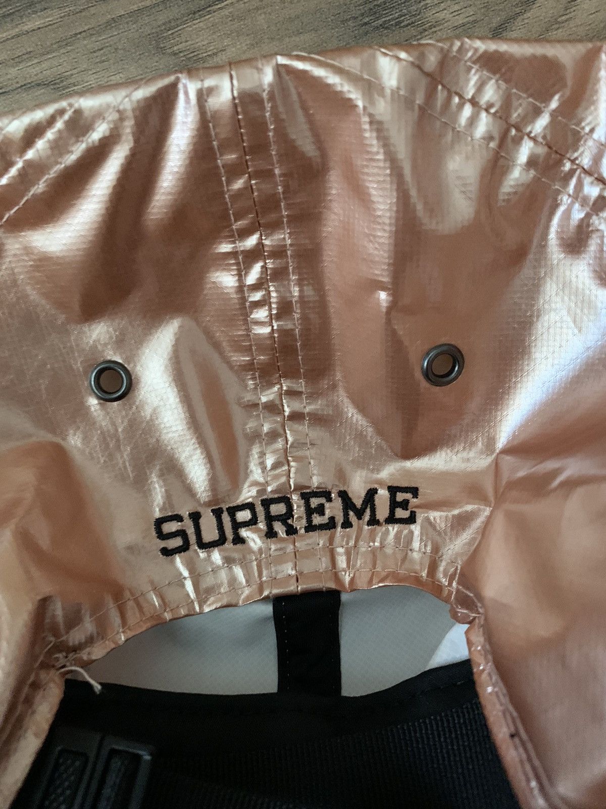 Supreme × The North Face Supreme The North Face Metallic 6-Panel Size ONE SIZE - 4 Thumbnail