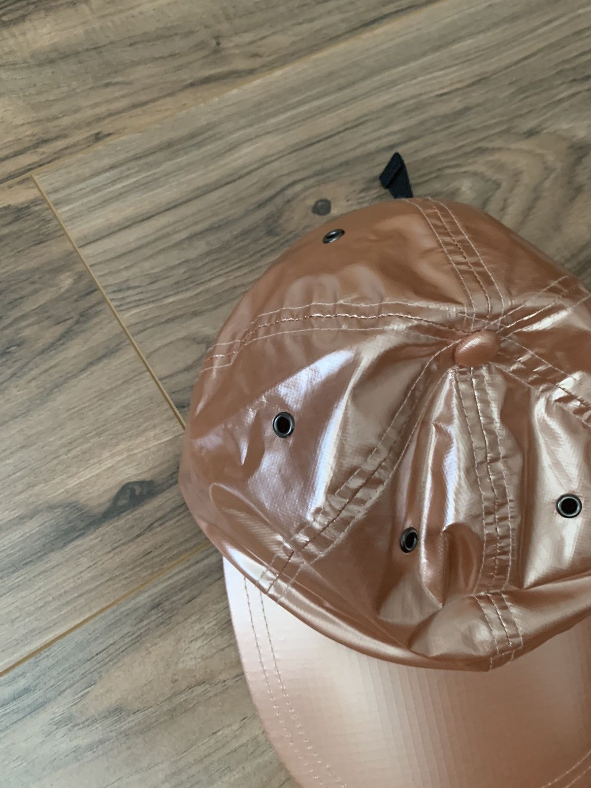 Supreme × The North Face Supreme The North Face Metallic 6-Panel Size ONE SIZE - 11 Thumbnail