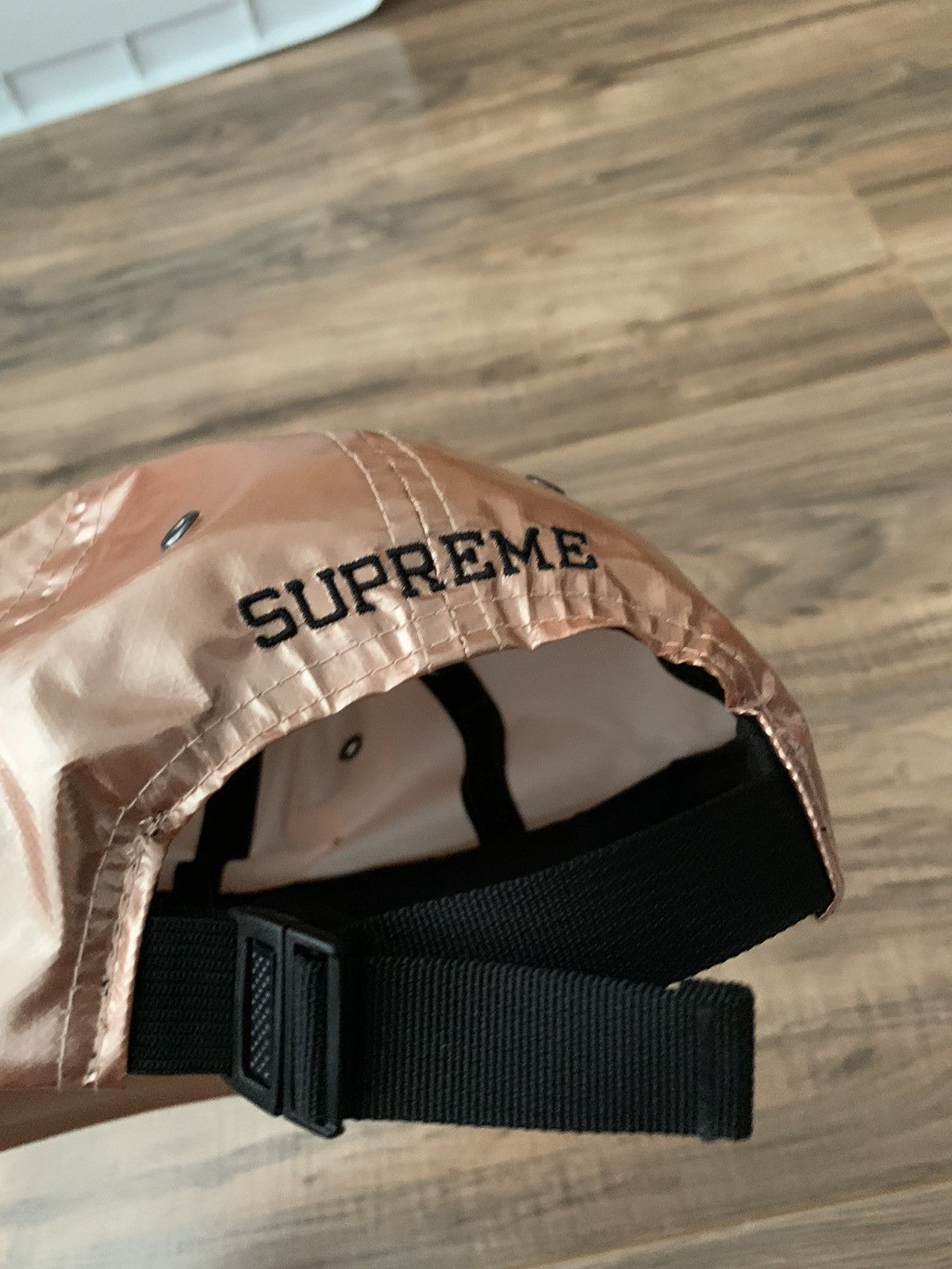 Supreme × The North Face Supreme The North Face Metallic 6-Panel Size ONE SIZE - 9 Thumbnail