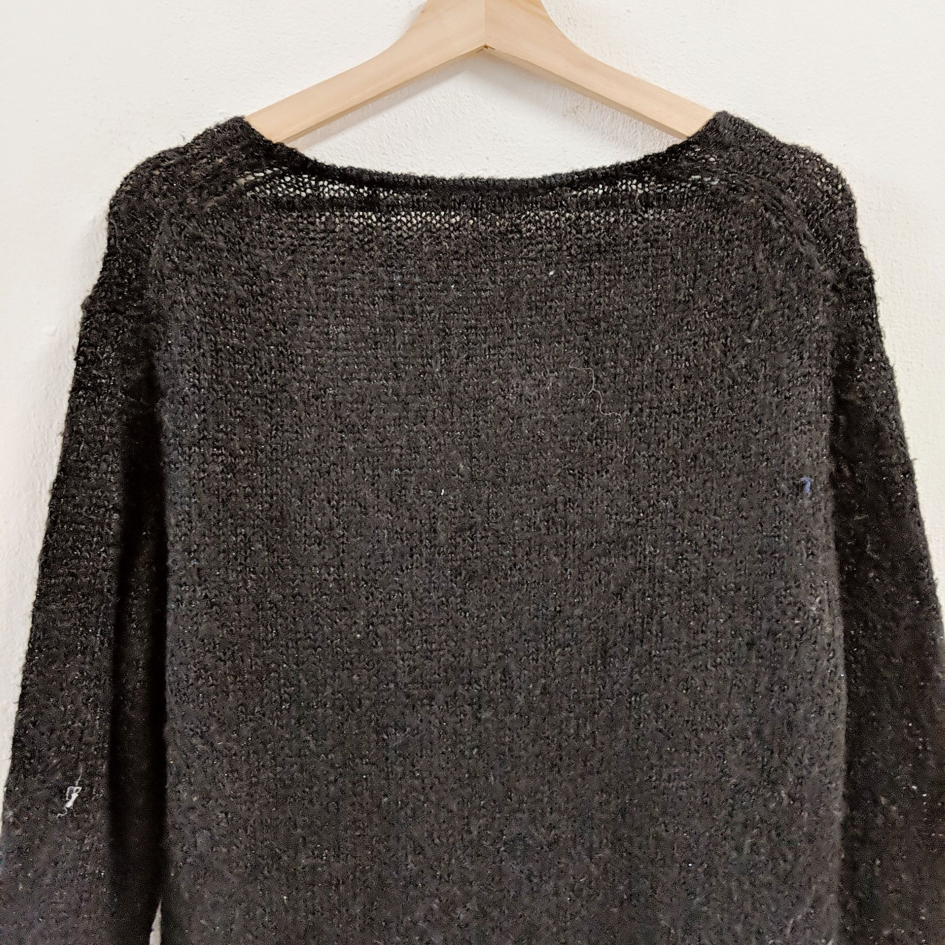 Japanese Brand Vintage Vingt-Trois V-Neck Mohair Knitwear Sweater Jumper Size US S / EU 44-46 / 1 - 4 Thumbnail