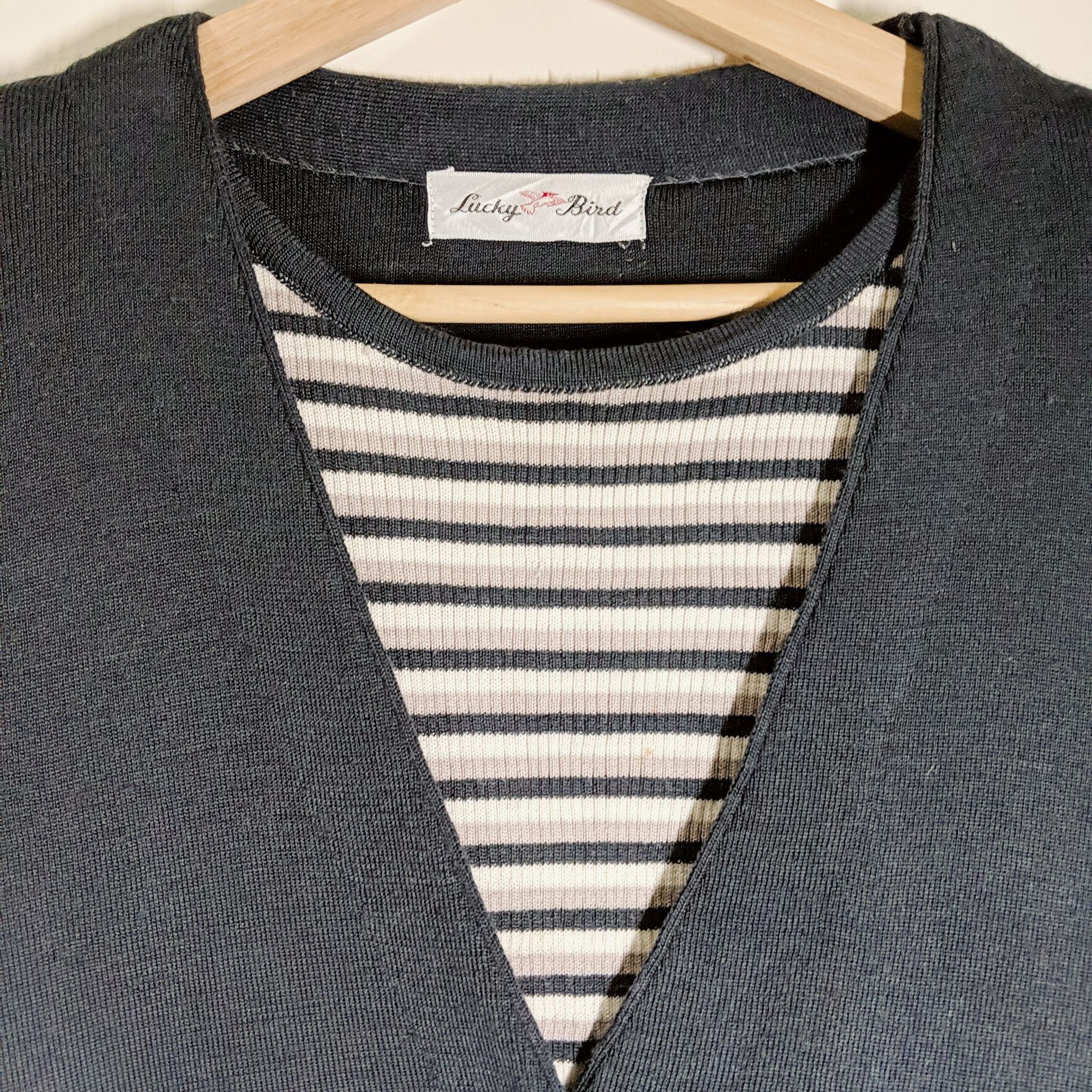 Japanese Brand Vintage Lucky Bird Cardigan Knitwear With Pocket Size US M / EU 48-50 / 2 - 6 Thumbnail