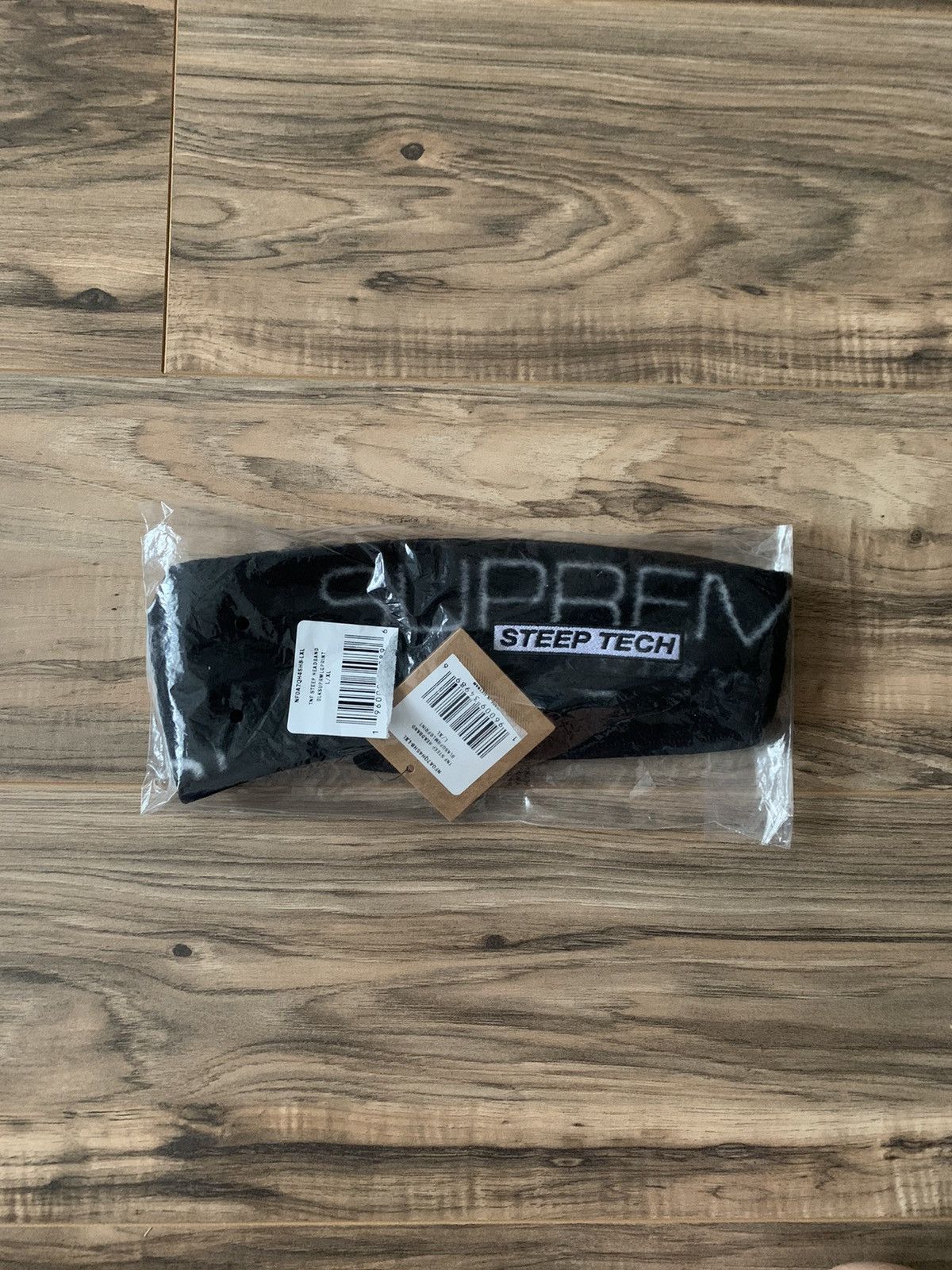 image of Supreme The North Face Tech Headband in Black, Men's