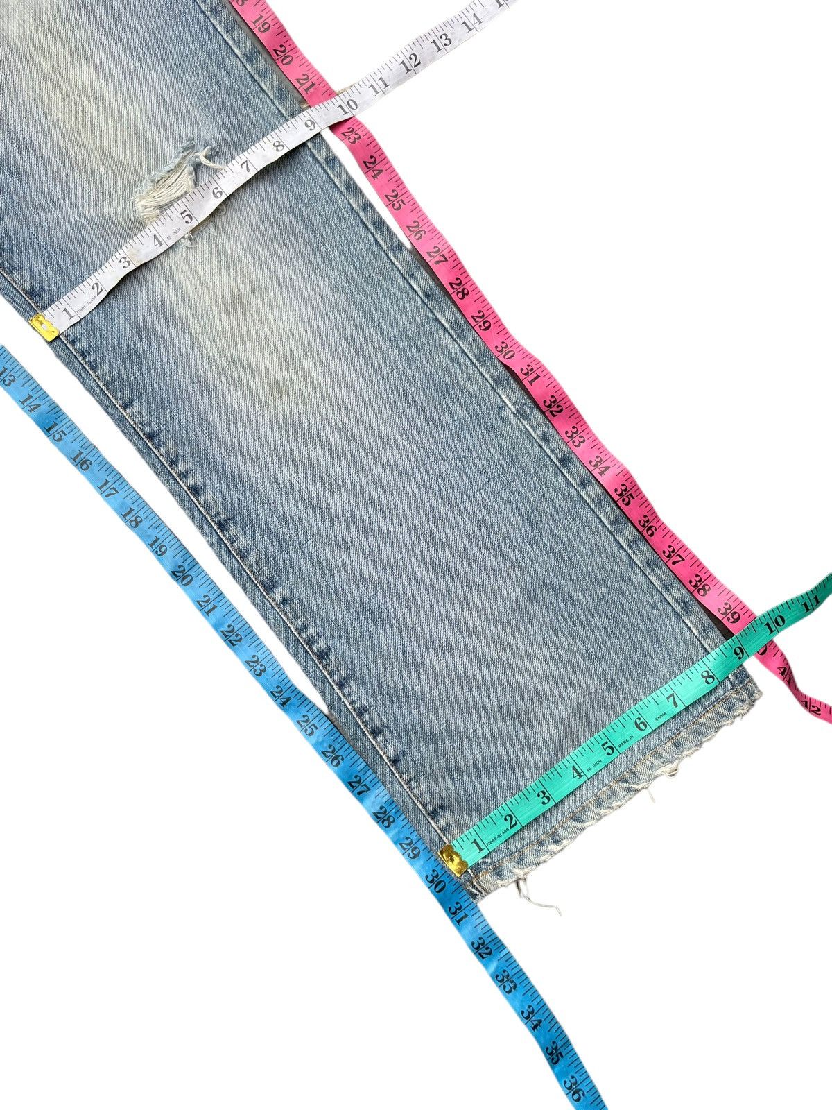 Iceberg Vintage Iceberg Ice B Distresed Denim Size US 34 / EU 50 - 24 Thumbnail