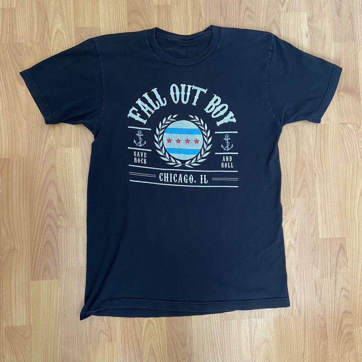 Vintage Fall Out Boy Save Rock And Roll Y2K T-Shirt Medium