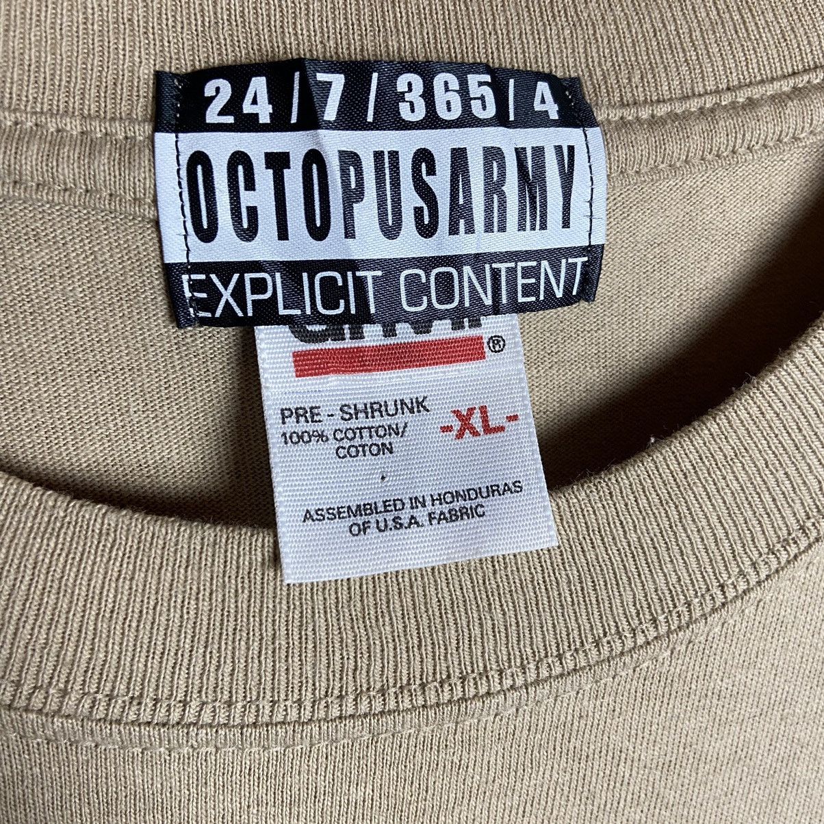 Octopus × Vintage Vintage 90s Octopus Army Woodstock Parody T-Shirt Size US XL / EU 56 / 4 - 4 Thumbnail
