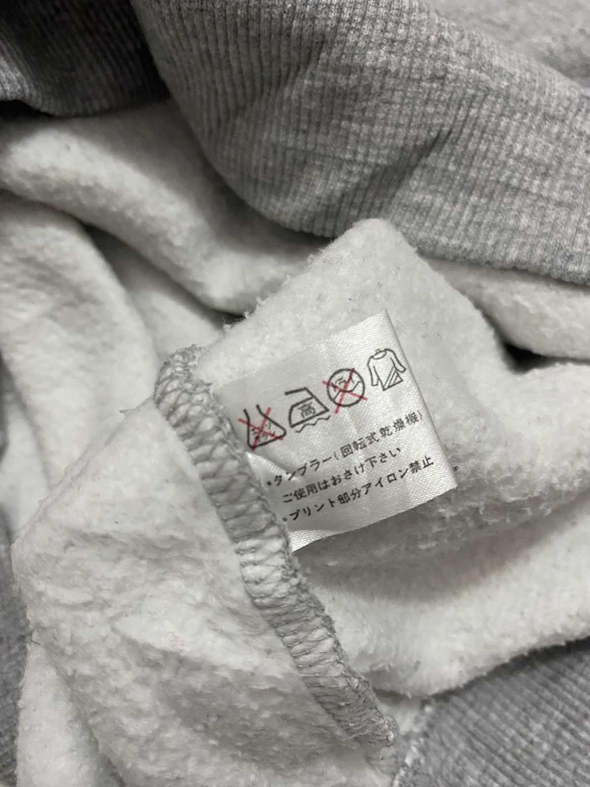 Japanese Brand × Valentino Vintage Franco Valentino Spell Out Sweatshirt Size US M / EU 48-50 / 2 - 8 Thumbnail