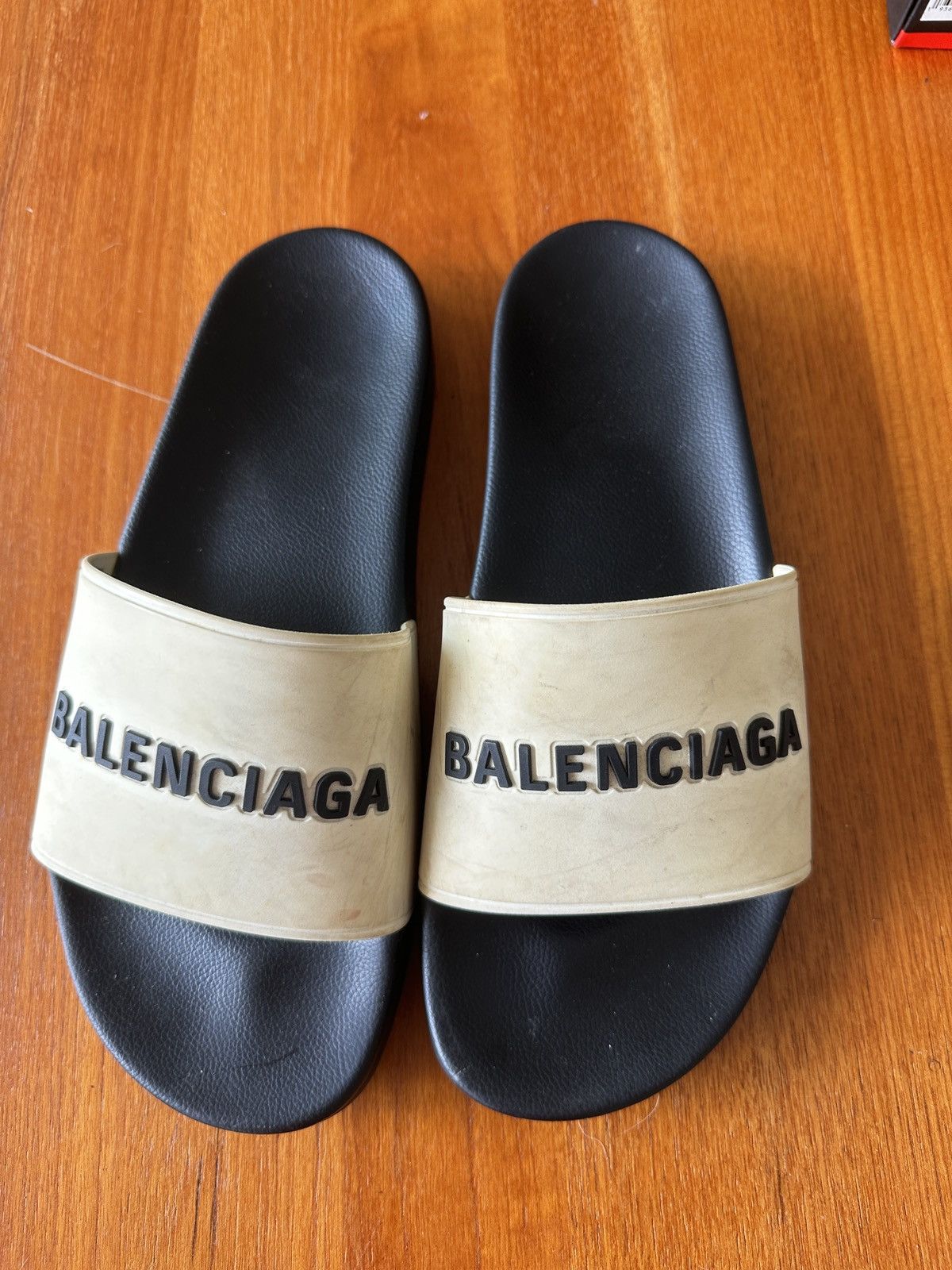 Balenciaga Balenciaga Slides Size US 10 / EU 43 - 1 Thumbnail