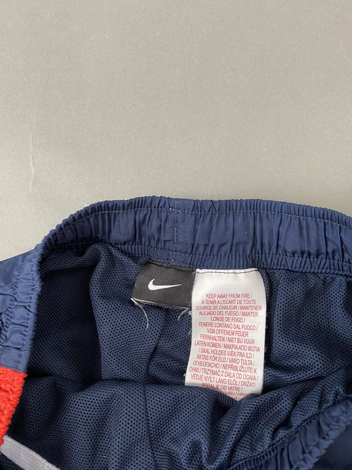 Nike × Vintage Nike vintage navy / red track pants small swoosh Size US 32 / EU 48 - 3 Thumbnail