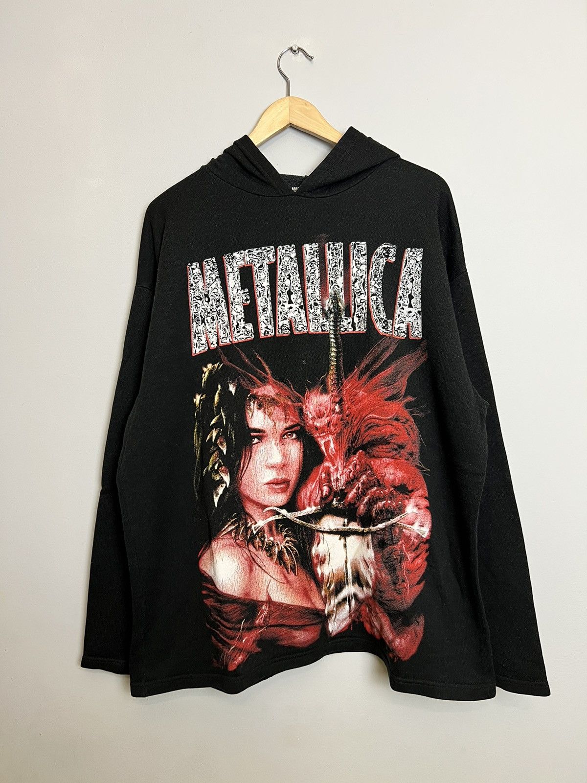 image of Band Tees x Metallica Vintage 90's Metallica Dragon Print Metal Band Tee Hoodie XL in Black, Men's