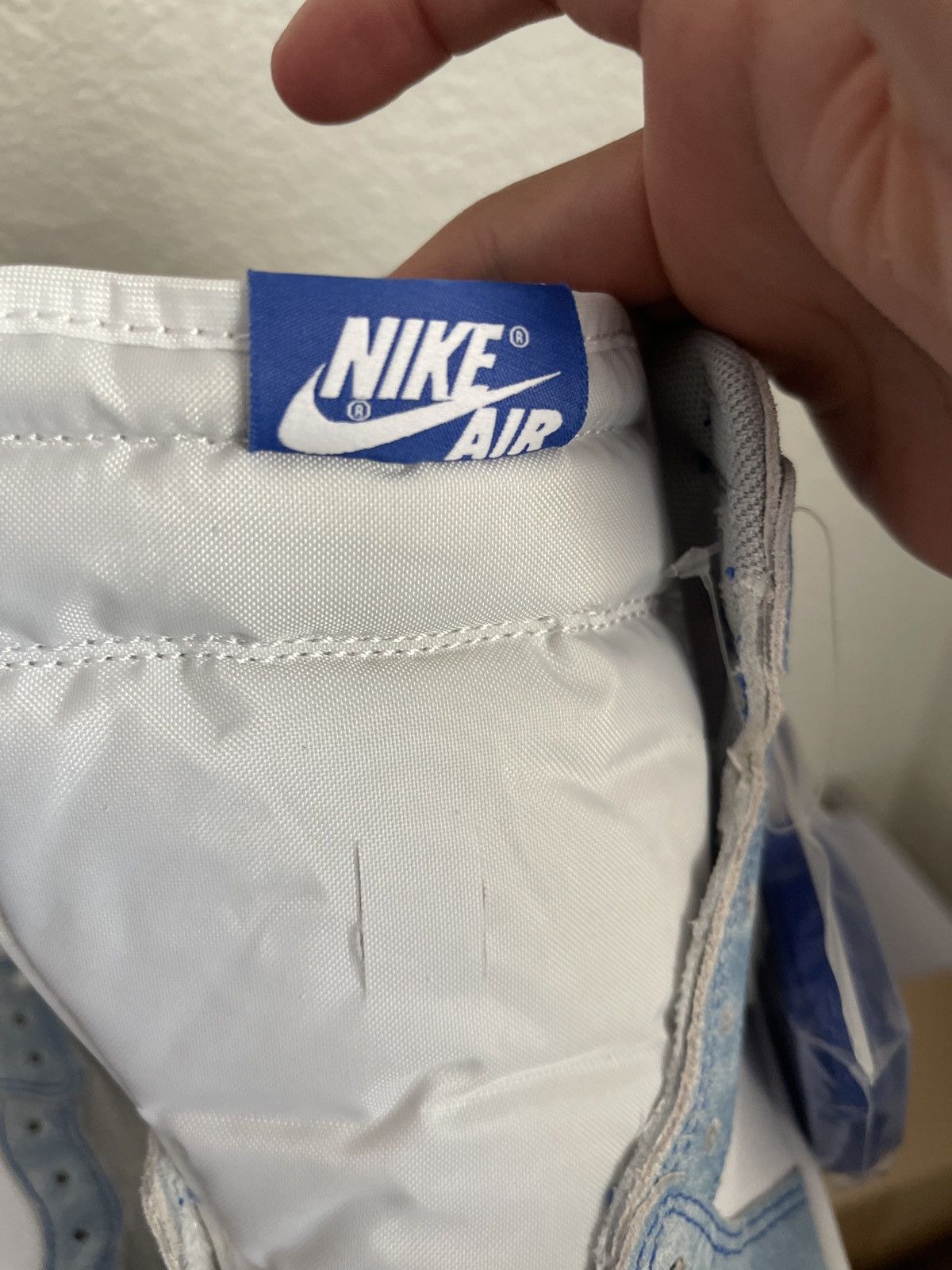 Jordan Brand × Nike Jordan 1 hyper royal Size US 9.5 / EU 42-43 - 8 Thumbnail