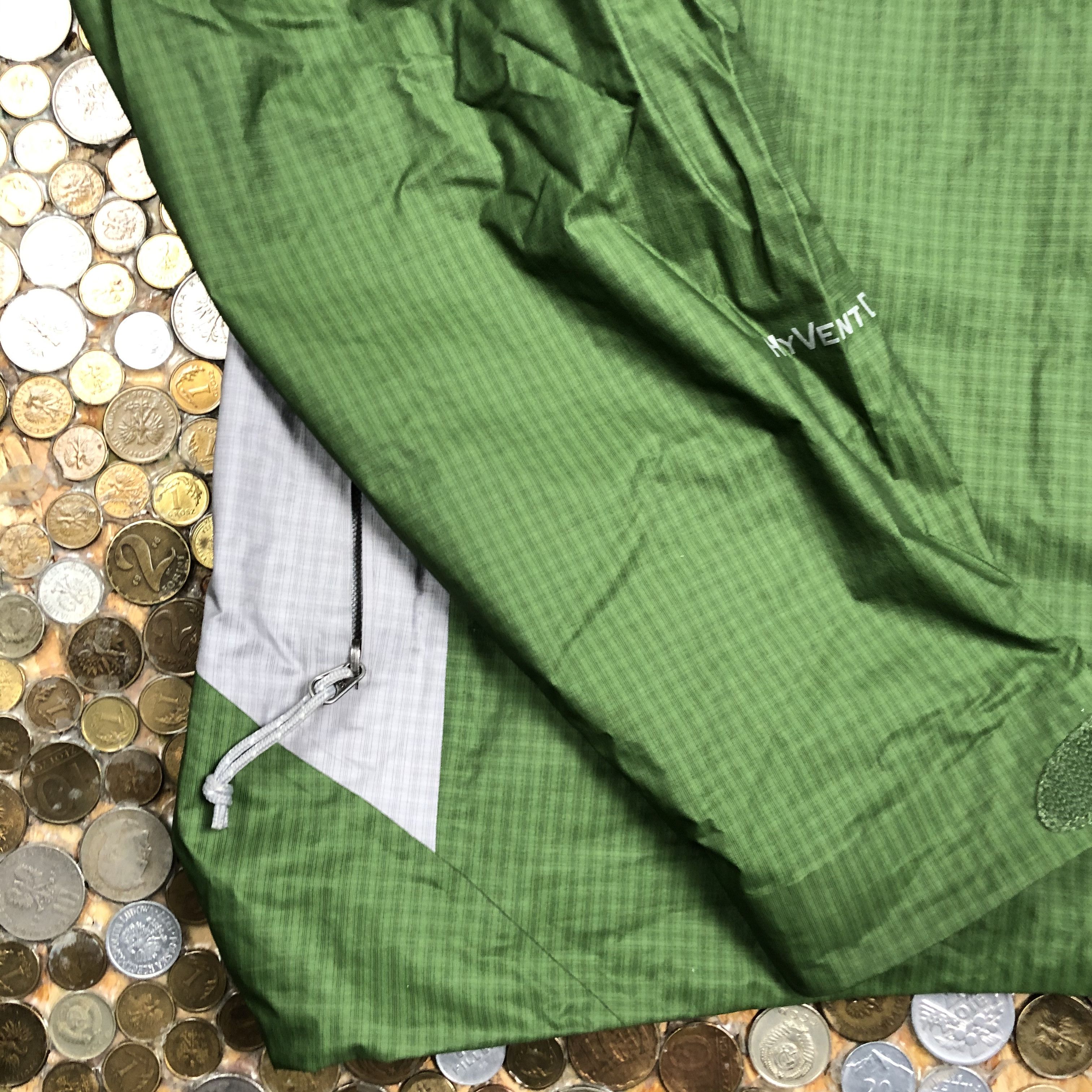 The North Face The North Face HyVent light jacket Flight series runnerwear Size US M / EU 48-50 / 2 - 4 Thumbnail