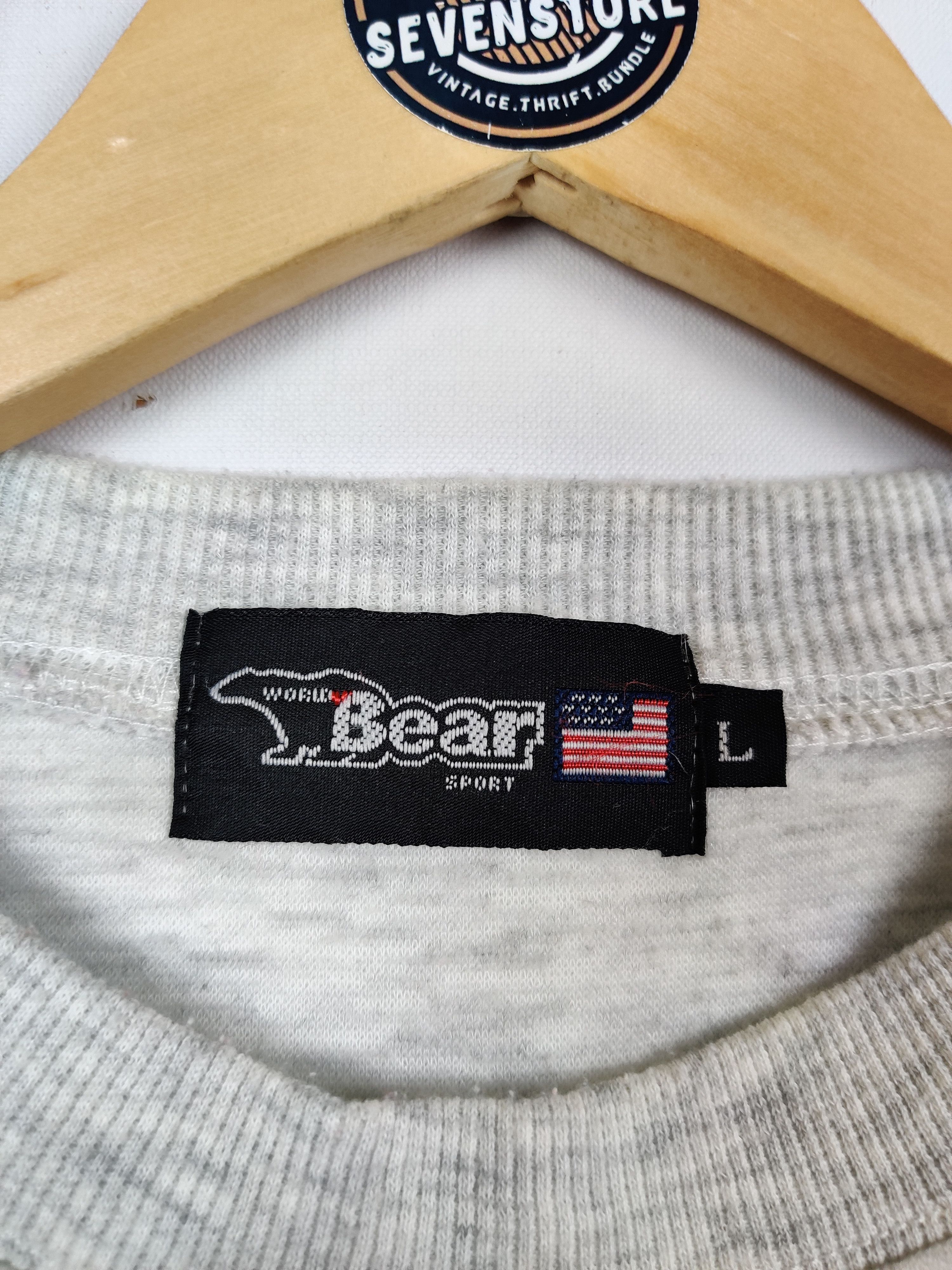 Japanese Brand Vintage World Bear Sport Tee Tshirt Size US L / EU 52-54 / 3 - 7 Thumbnail