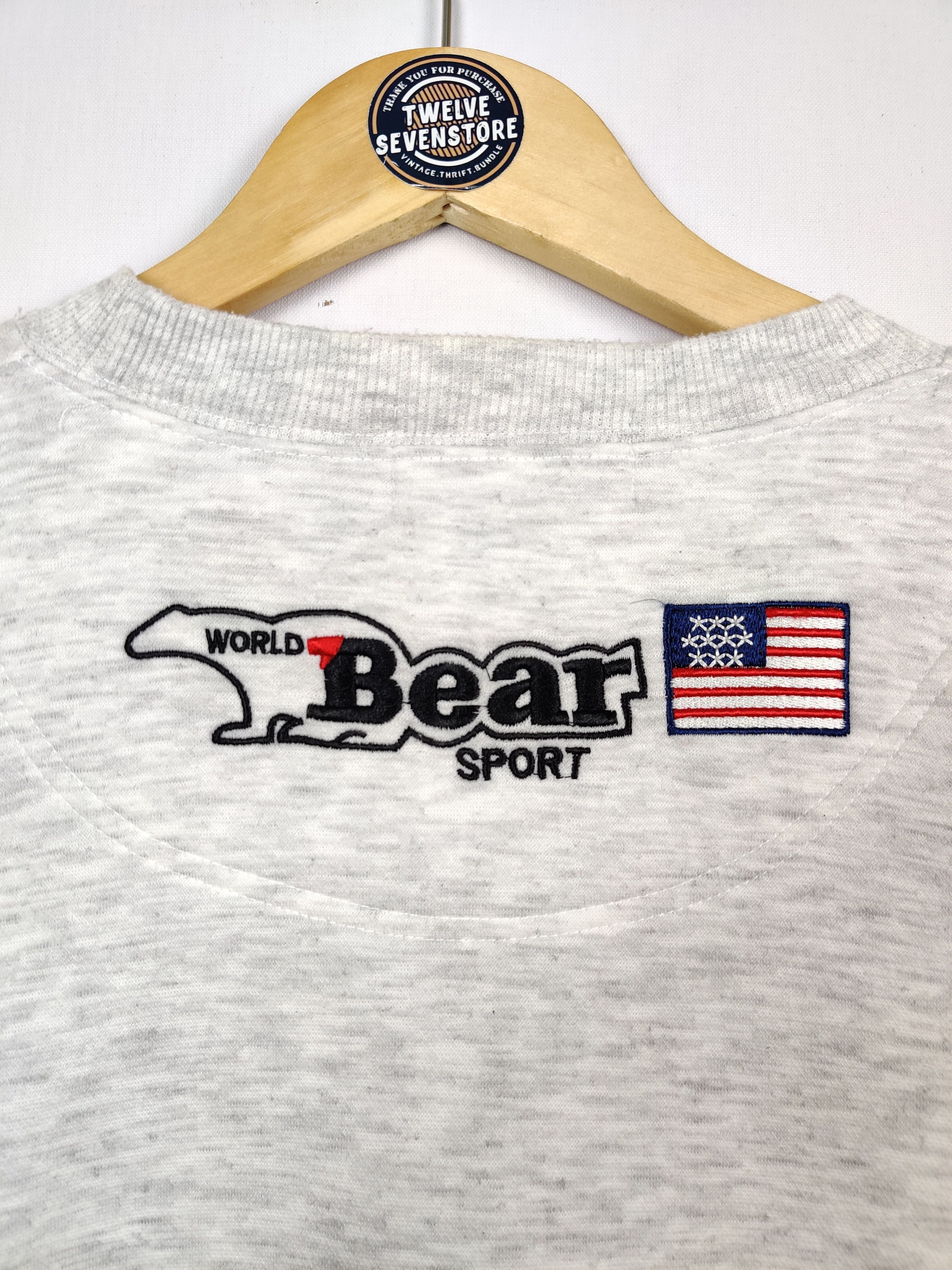 Japanese Brand Vintage World Bear Sport Tee Tshirt Size US L / EU 52-54 / 3 - 10 Thumbnail